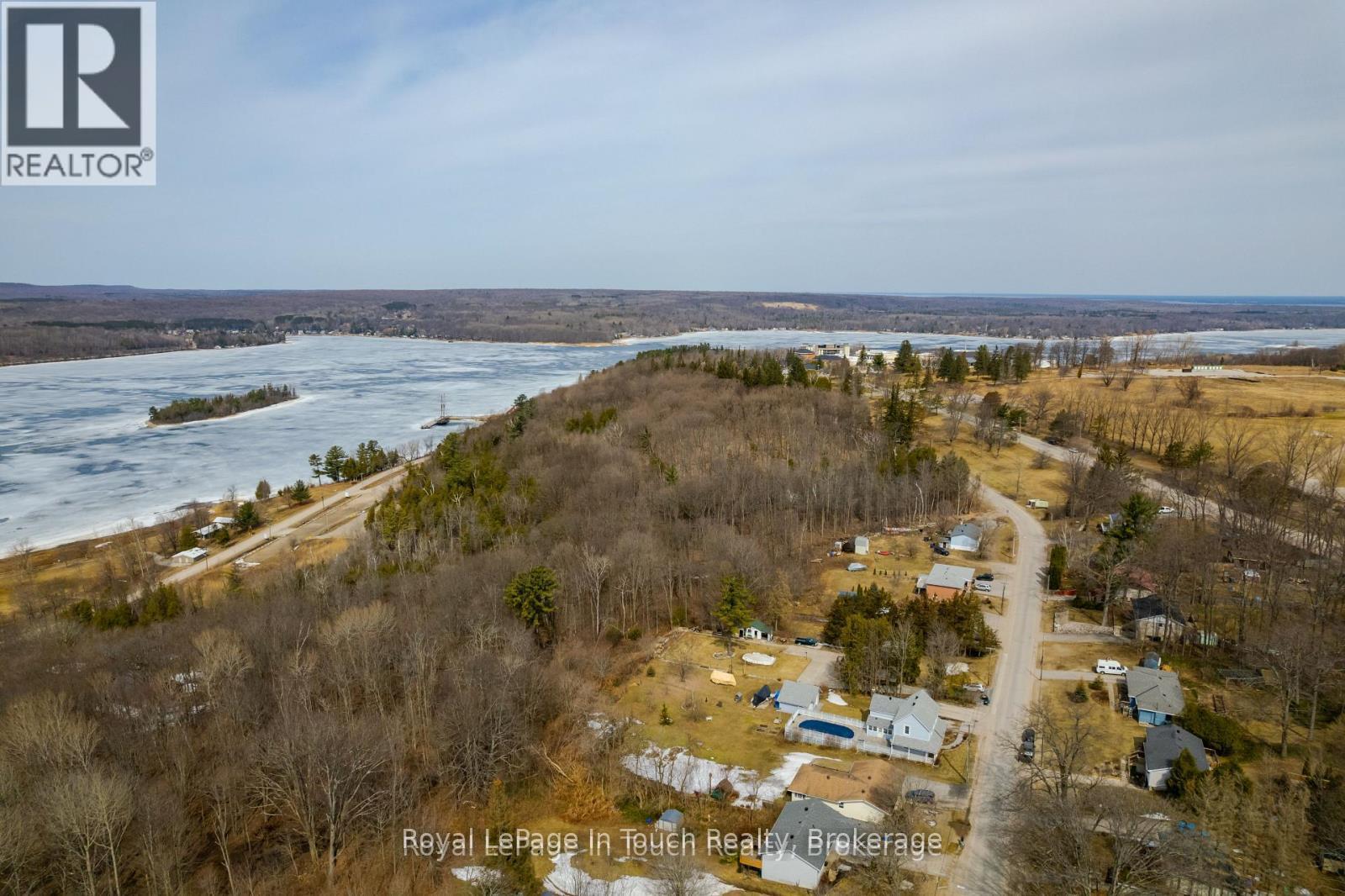 306 Church Street, Penetanguishene, Ontario  L9M 1G5 - Photo 39 - S12155446