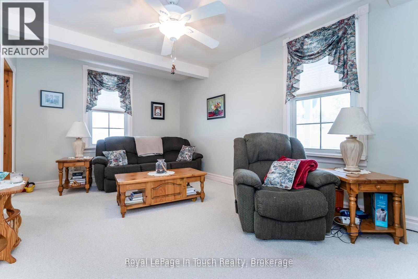 306 Church Street, Penetanguishene, Ontario  L9M 1G5 - Photo 5 - S12155446