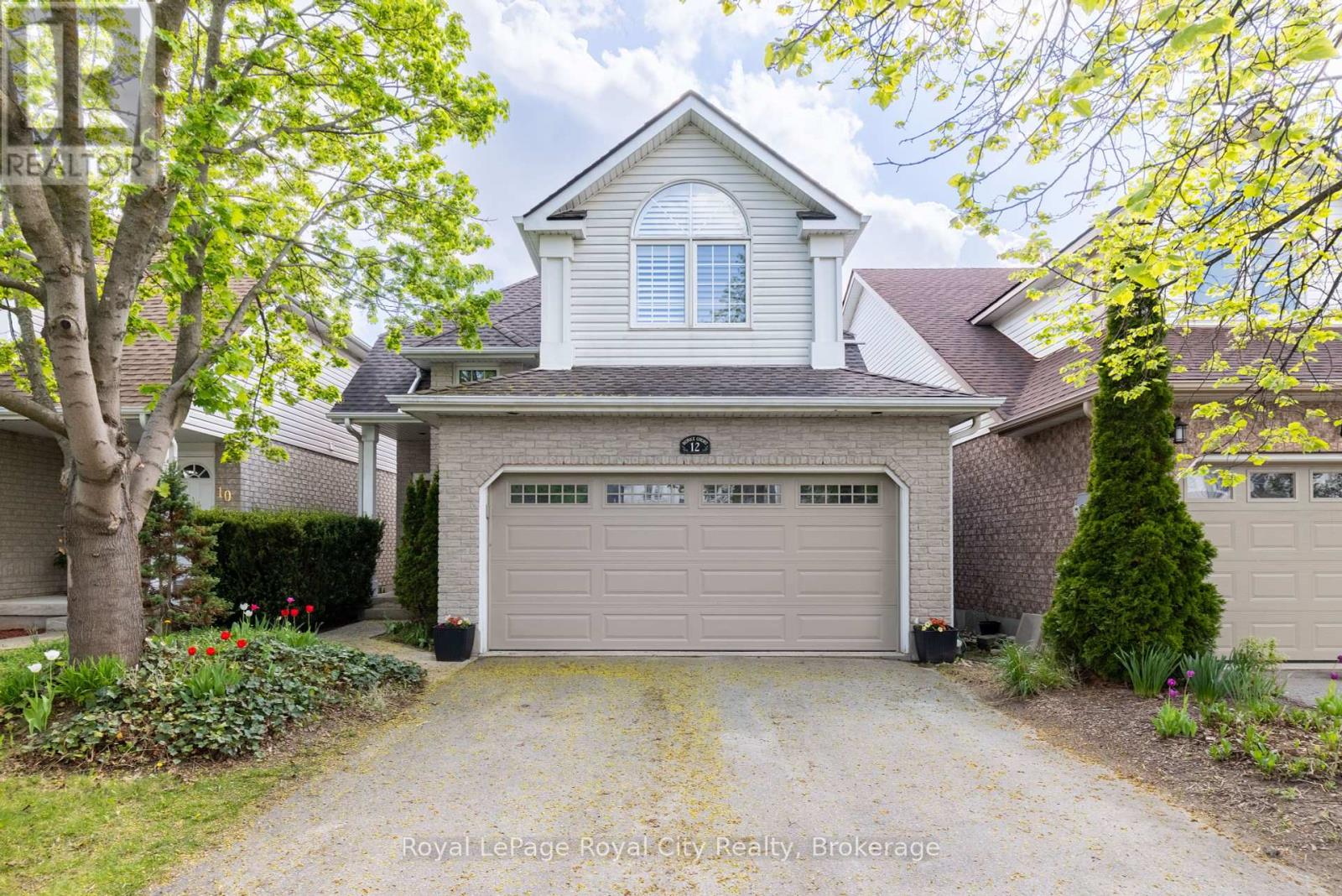 12 BURKE COURT, Guelph, Ontario