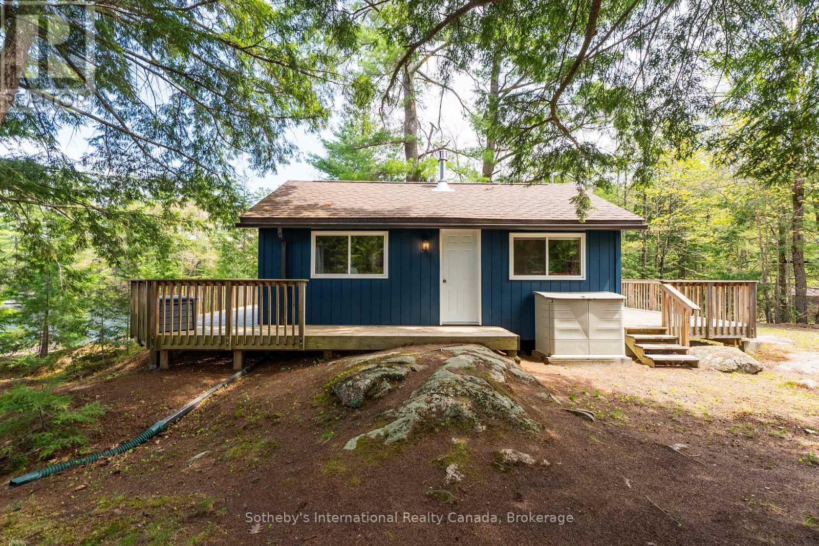 197 Haleway Drive, Gravenhurst, Ontario  P1P 1R2 - Photo 35 - X12155611