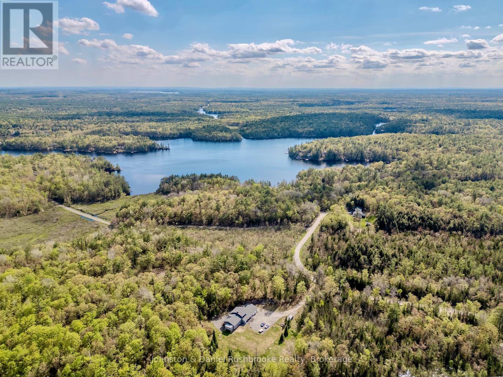 1267 Silver Lake Road, Gravenhurst, Ontario  P1P 1V5 - Photo 1 - X12155616