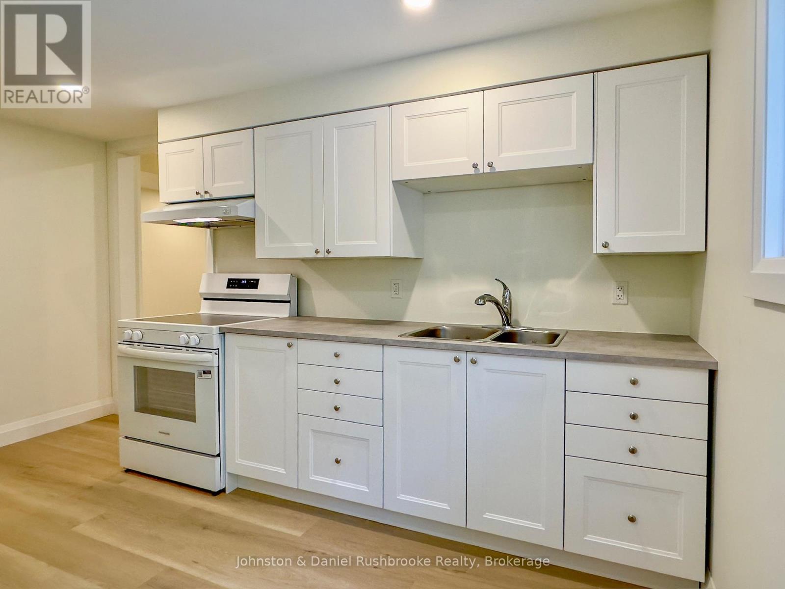 1267 Silver Lake Road, Gravenhurst, Ontario  P1P 1V5 - Photo 25 - X12155616