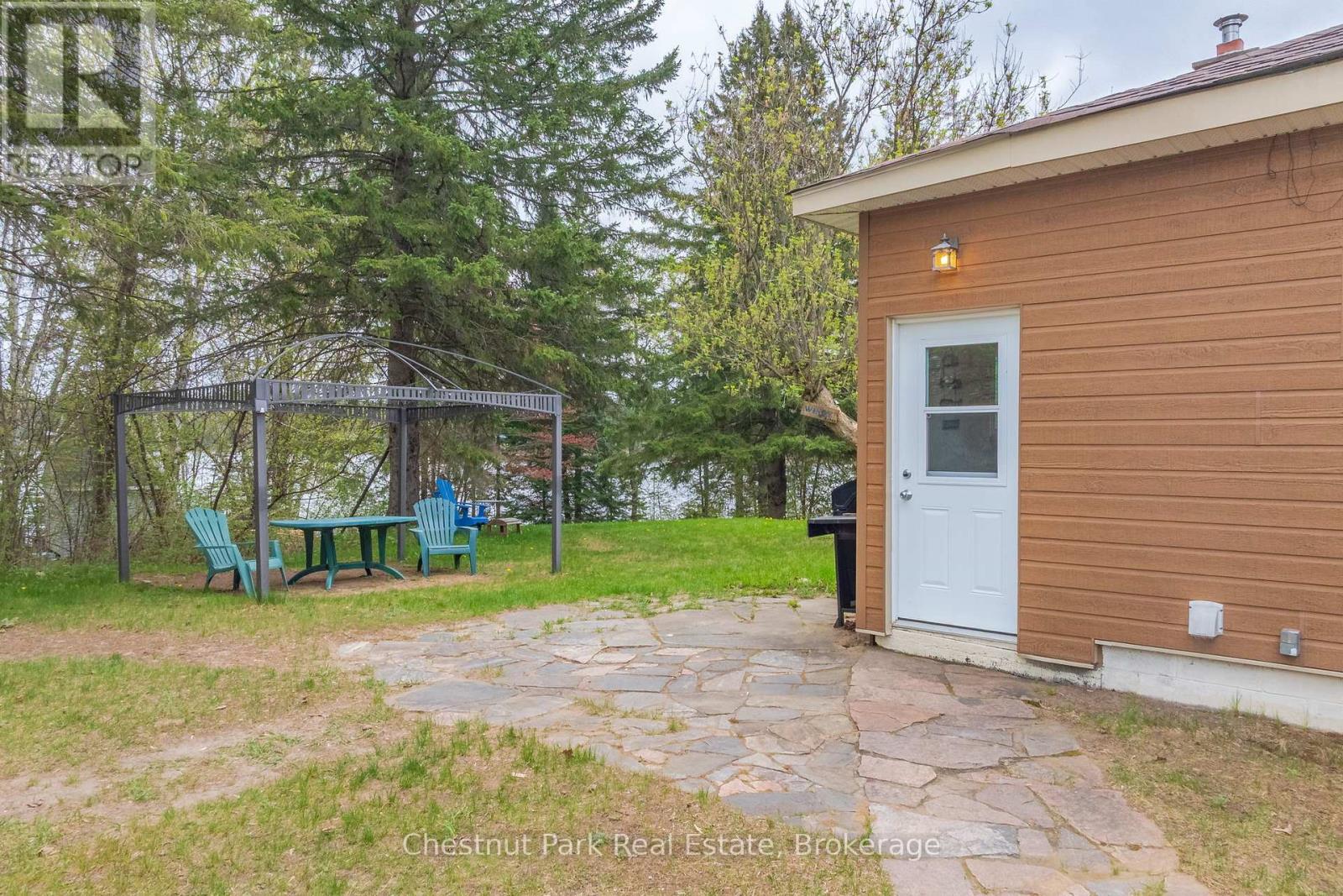24 Main Street, Kearney, Ontario  P0A 1M0 - Photo 34 - X12155665