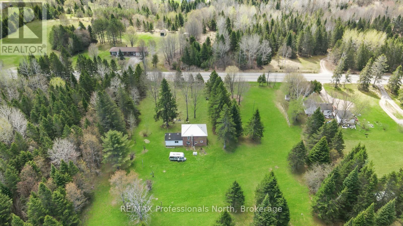 18917 HIGHWAY 118 HIGHWAY, Highlands East, Ontario