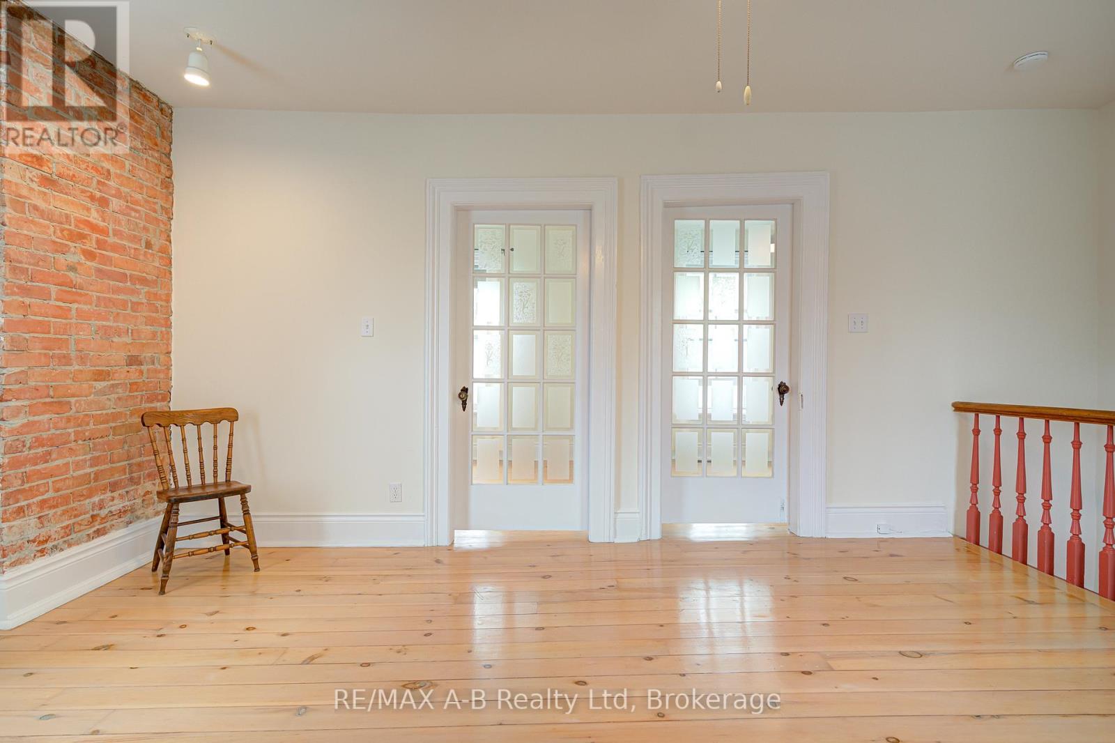 258 Douro Street, Stratford, Ontario  N5A 3S3 - Photo 36 - X12155757