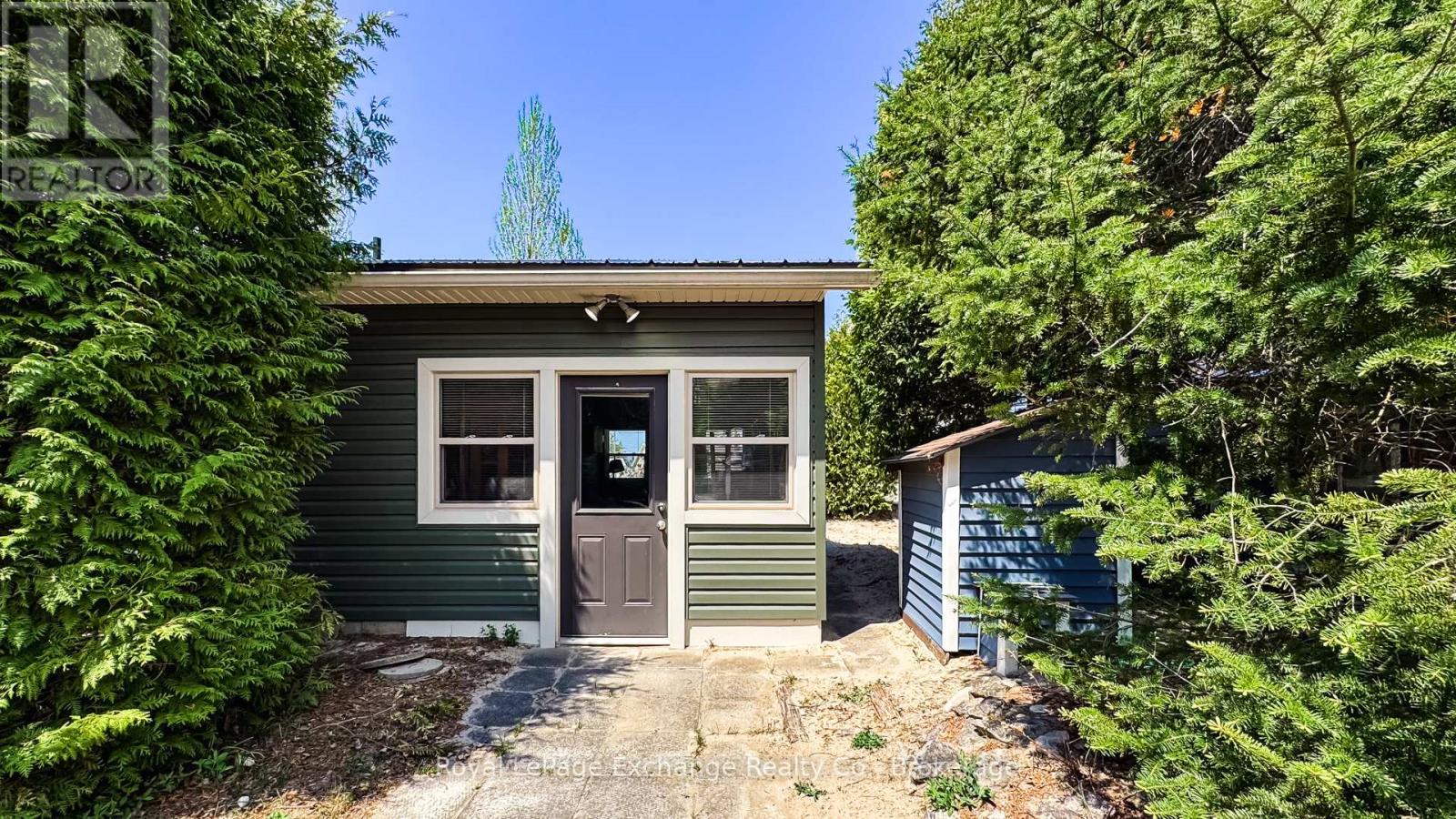 9 Wood Street, Kincardine, Ontario  N0G 2T0 - Photo 38 - X12155843