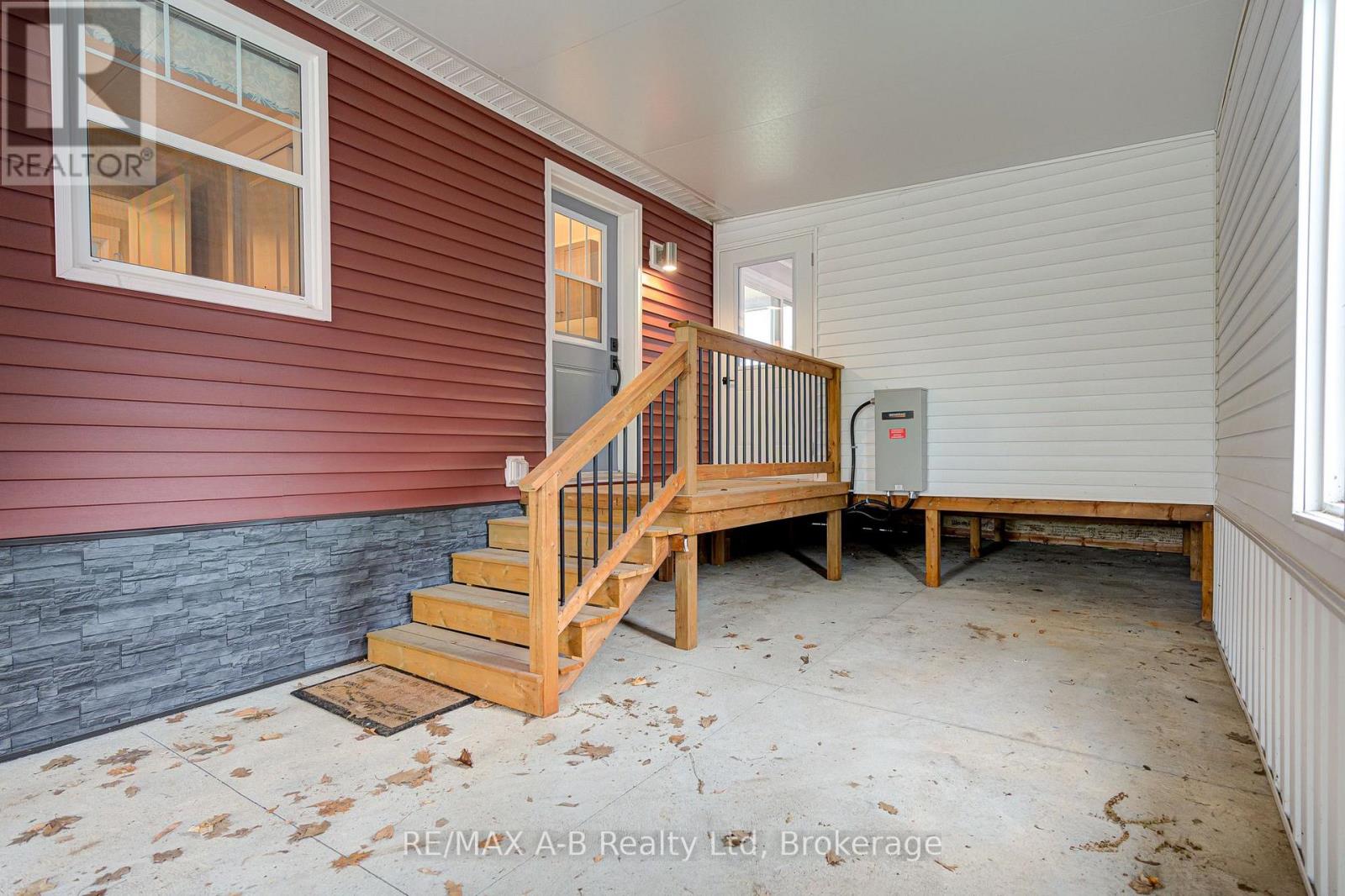 975 - 316489 31st Line, Zorra, Ontario  N0J 1J0 - Photo 7 - X12155983