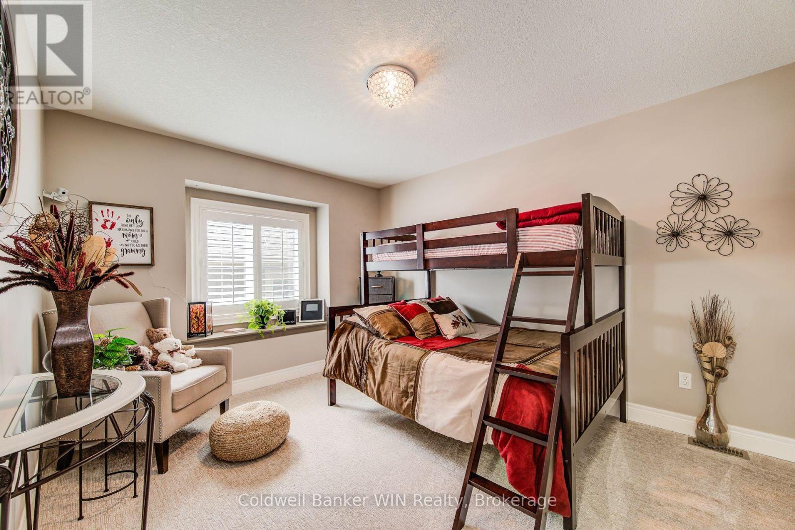 185 Rubys Crescent, Wellington North, Ontario  N0G 2L2 - Photo 25 - X12156010