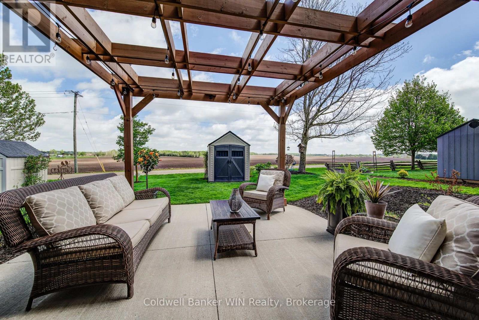 185 Rubys Crescent, Wellington North, Ontario  N0G 2L2 - Photo 42 - X12156010