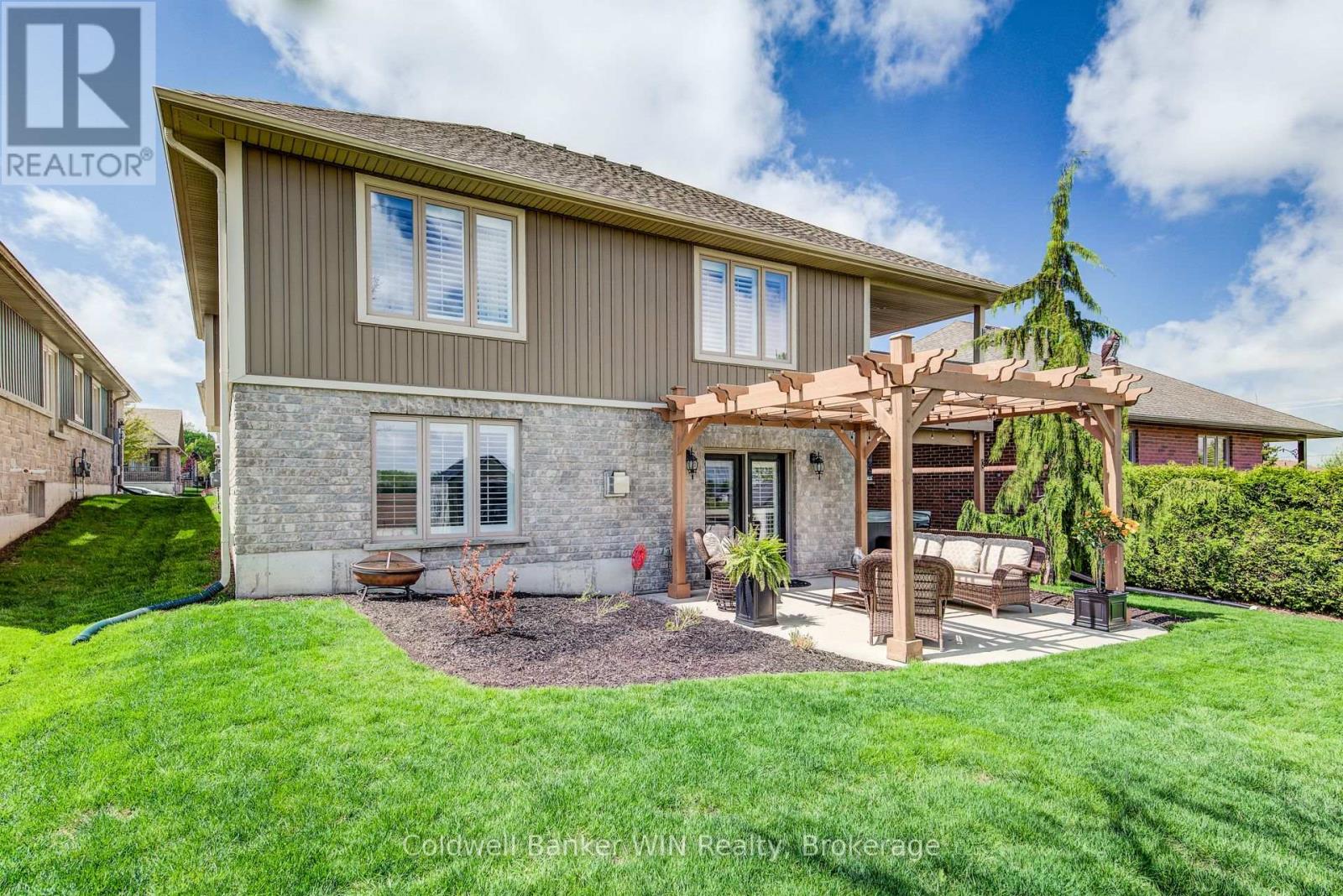 185 Rubys Crescent, Wellington North, Ontario  N0G 2L2 - Photo 47 - X12156010