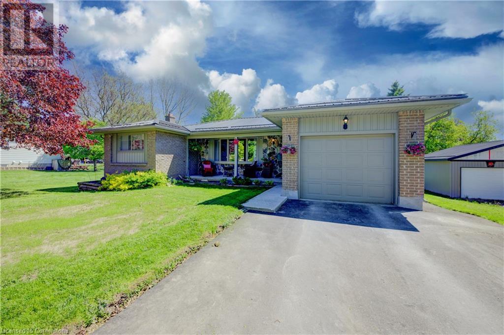 1076 HENRY Street, Wellesley, Ontario