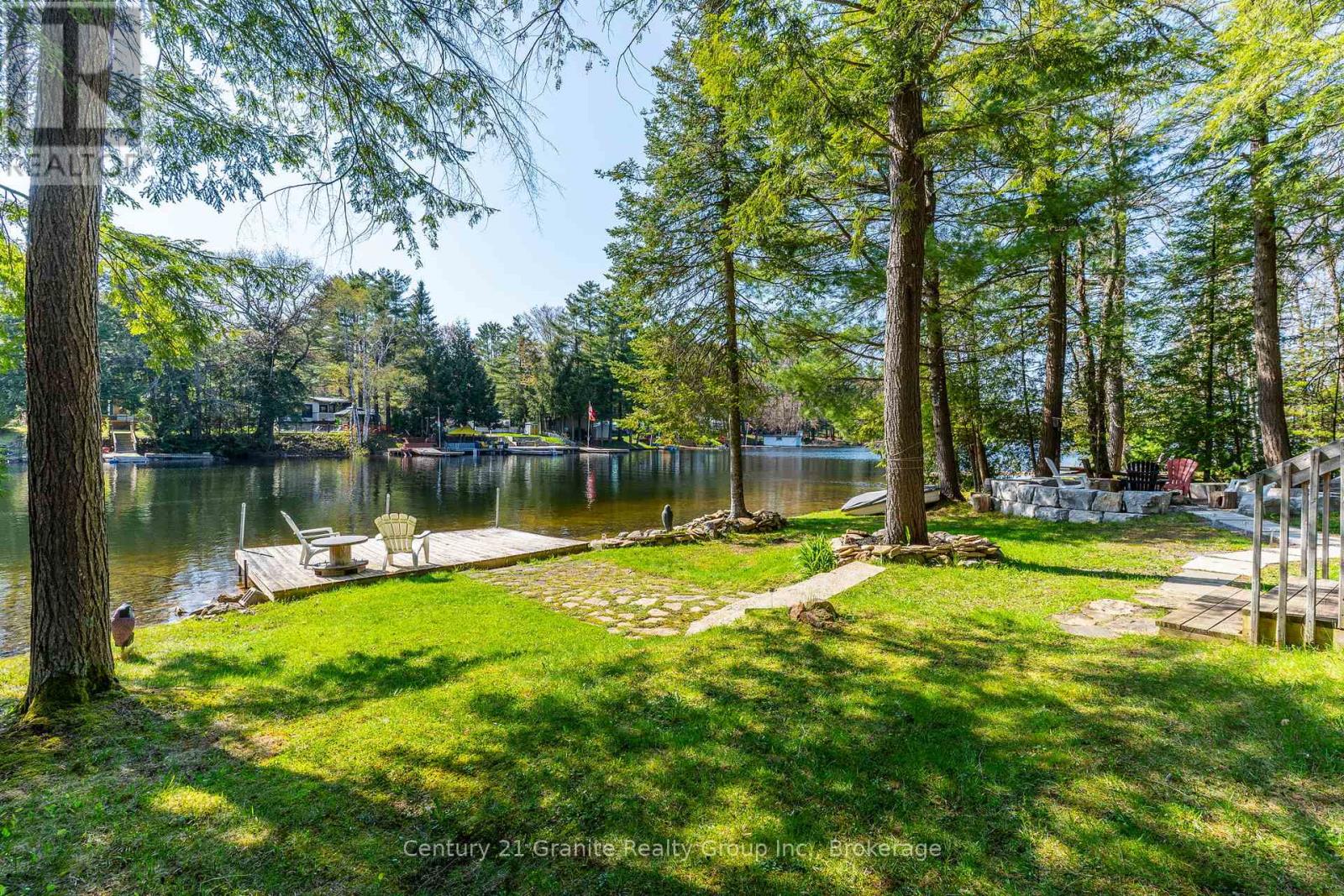 1954 South Beaver Lake Lane, Minden Hills, Ontario  K0M 2K0 - Photo 35 - X12156142