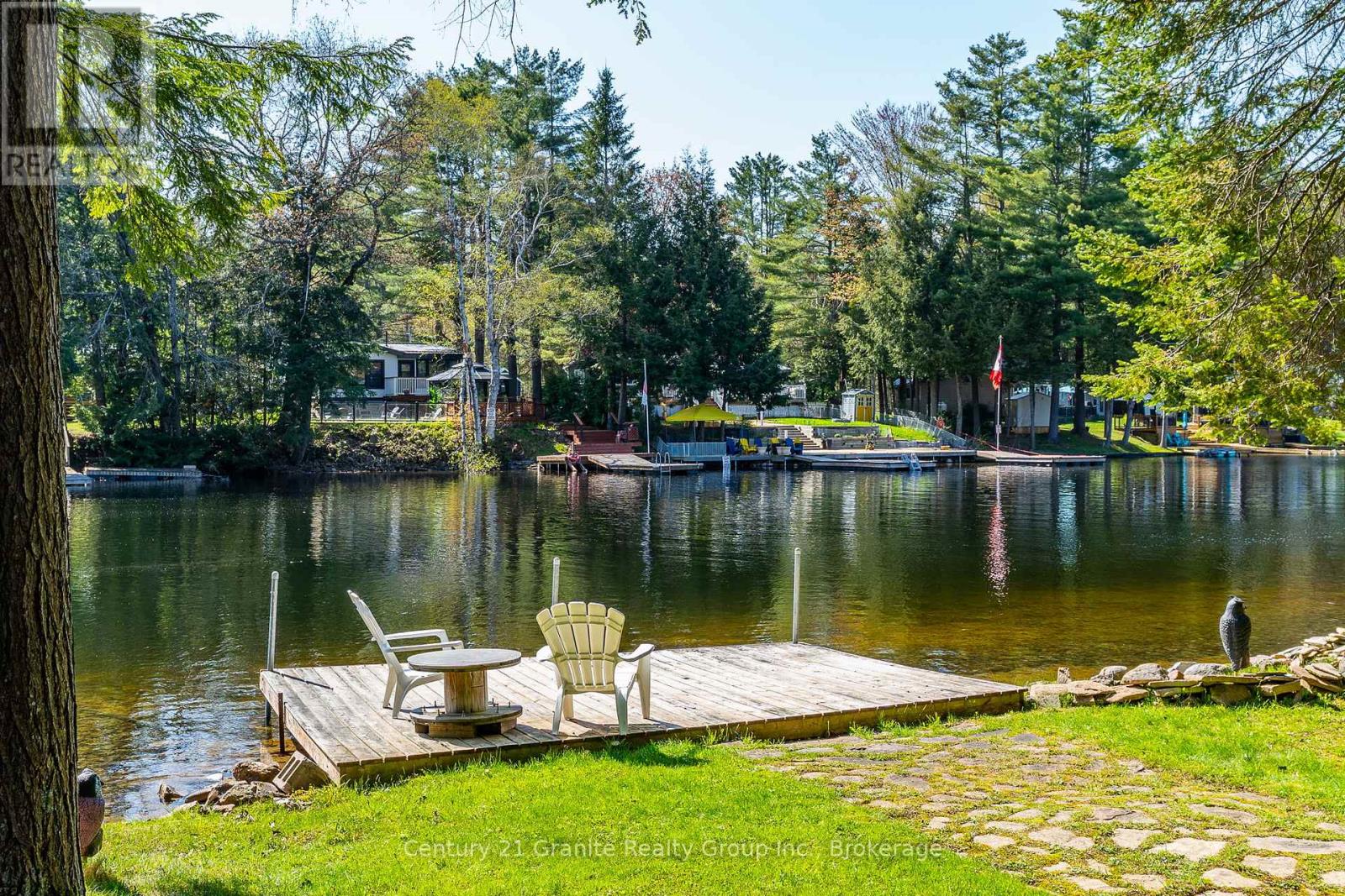 1954 South Beaver Lake Lane, Minden Hills, Ontario  K0M 2K0 - Photo 36 - X12156142