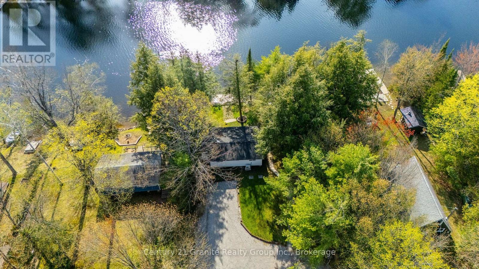 1954 South Beaver Lake Lane, Minden Hills, Ontario  K0M 2K0 - Photo 45 - X12156142