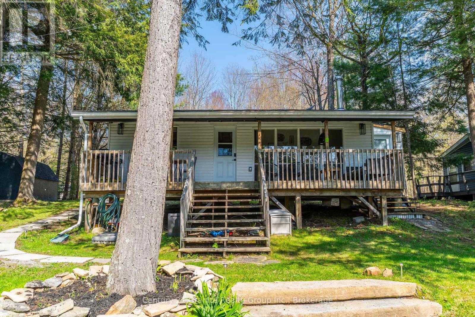 1954 South Beaver Lake Lane, Minden Hills, Ontario  K0M 2K0 - Photo 6 - X12156142