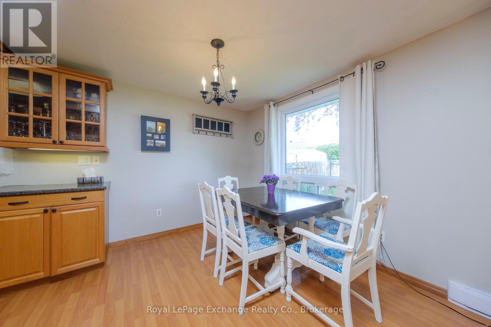 660 Johnston Crescent, Kincardine, Ontario  N2Z 1S6 - Photo 15 - X12156187