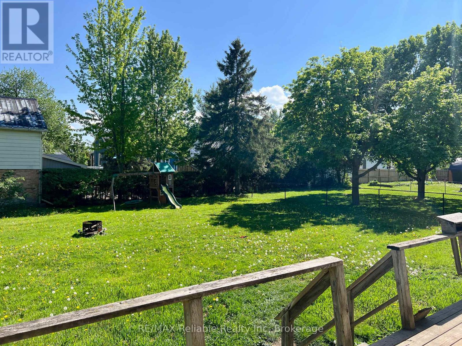 15 Mary Street, Bluewater, Ontario  N0M 2T0 - Photo 15 - X12156281