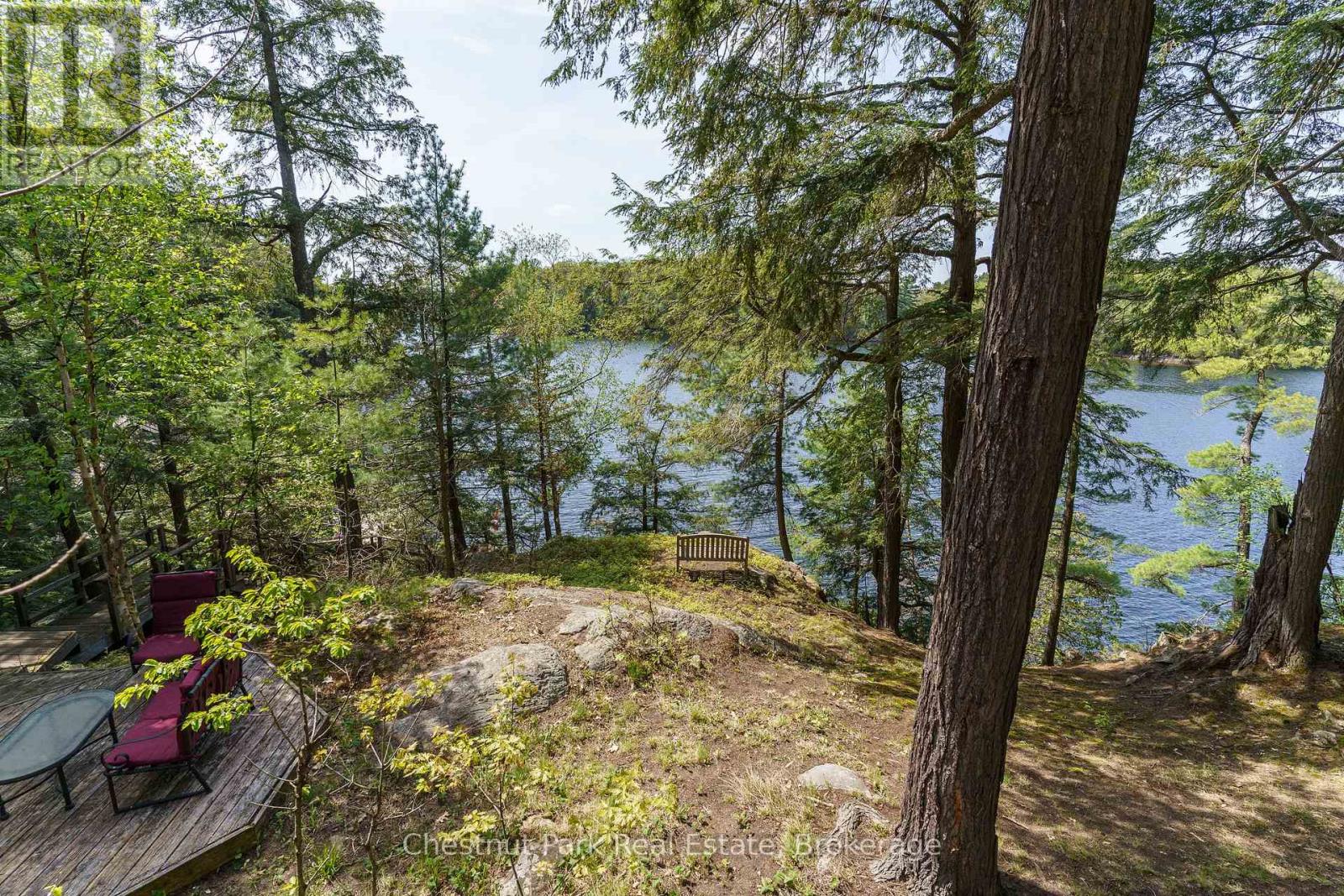 1022 Old Township Road, Muskoka Lakes, Ontario  P0B 1J0 - Photo 34 - X12156335