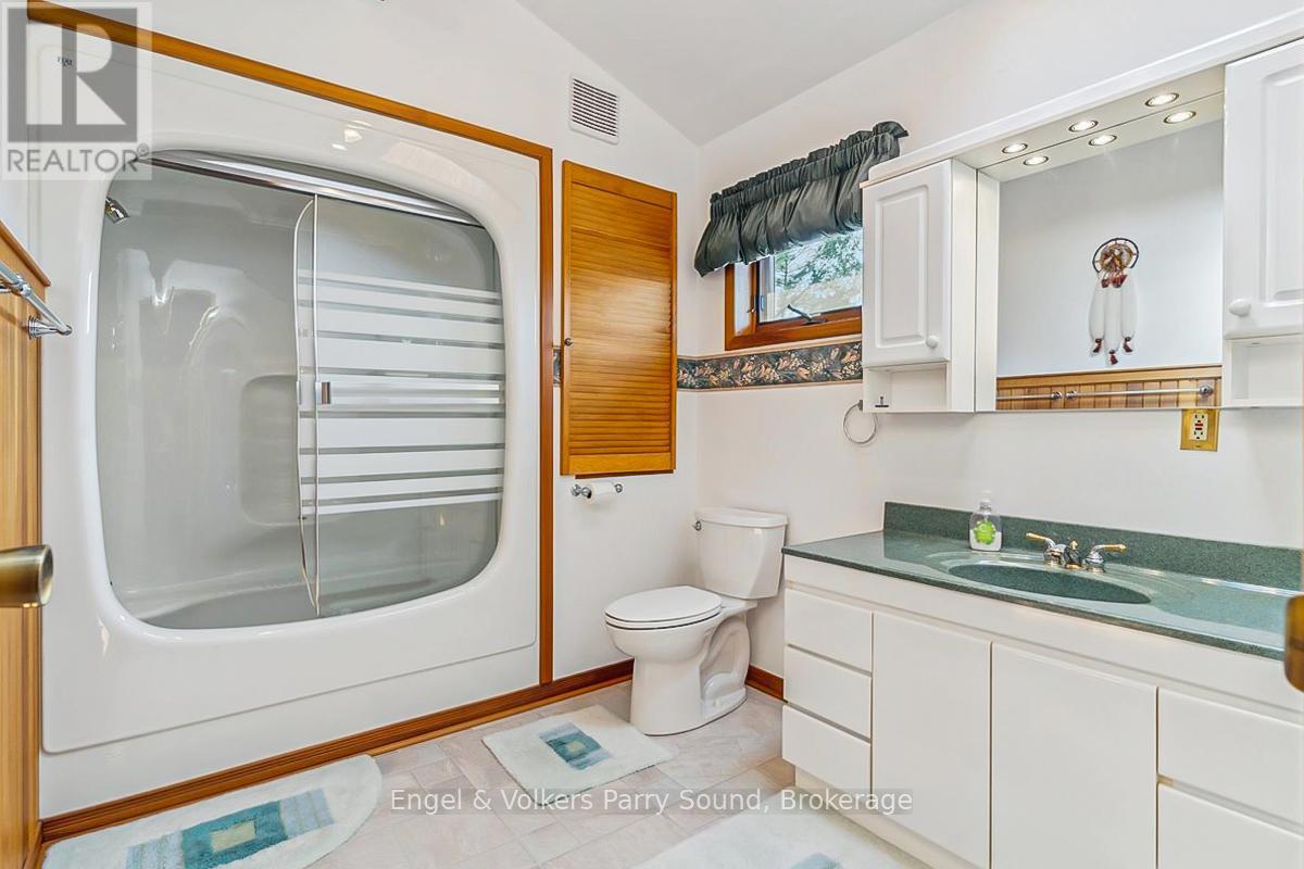 3 Sawdust Bay Road N, Carling, Ontario  P0G 1G0 - Photo 32 - X12156372
