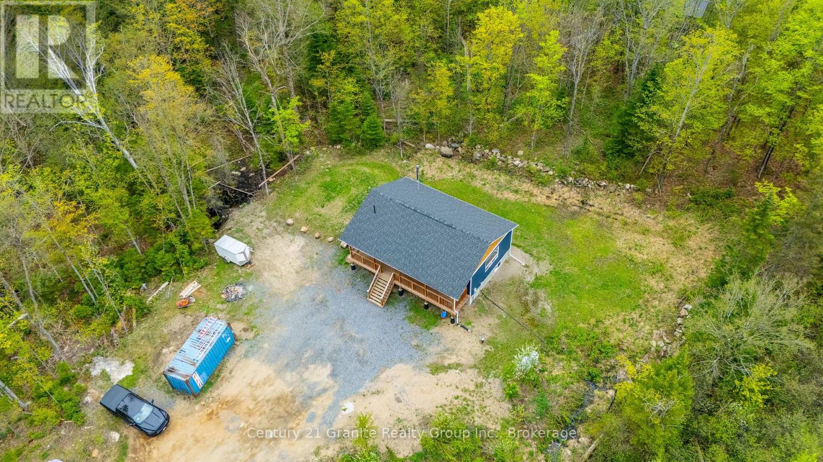 10498 Highway 118, Algonquin Highlands, Ontario  K0M 1J0 - Photo 38 - X12156378