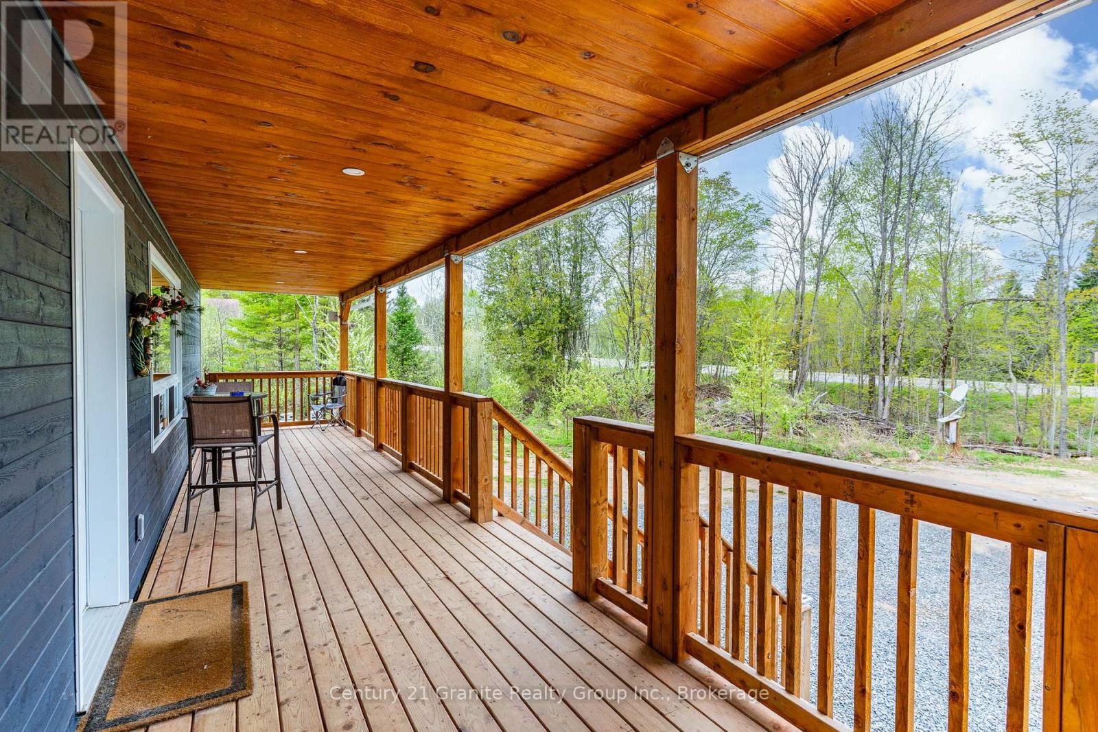 10498 Highway 118, Algonquin Highlands, Ontario  K0M 1J0 - Photo 6 - X12156378