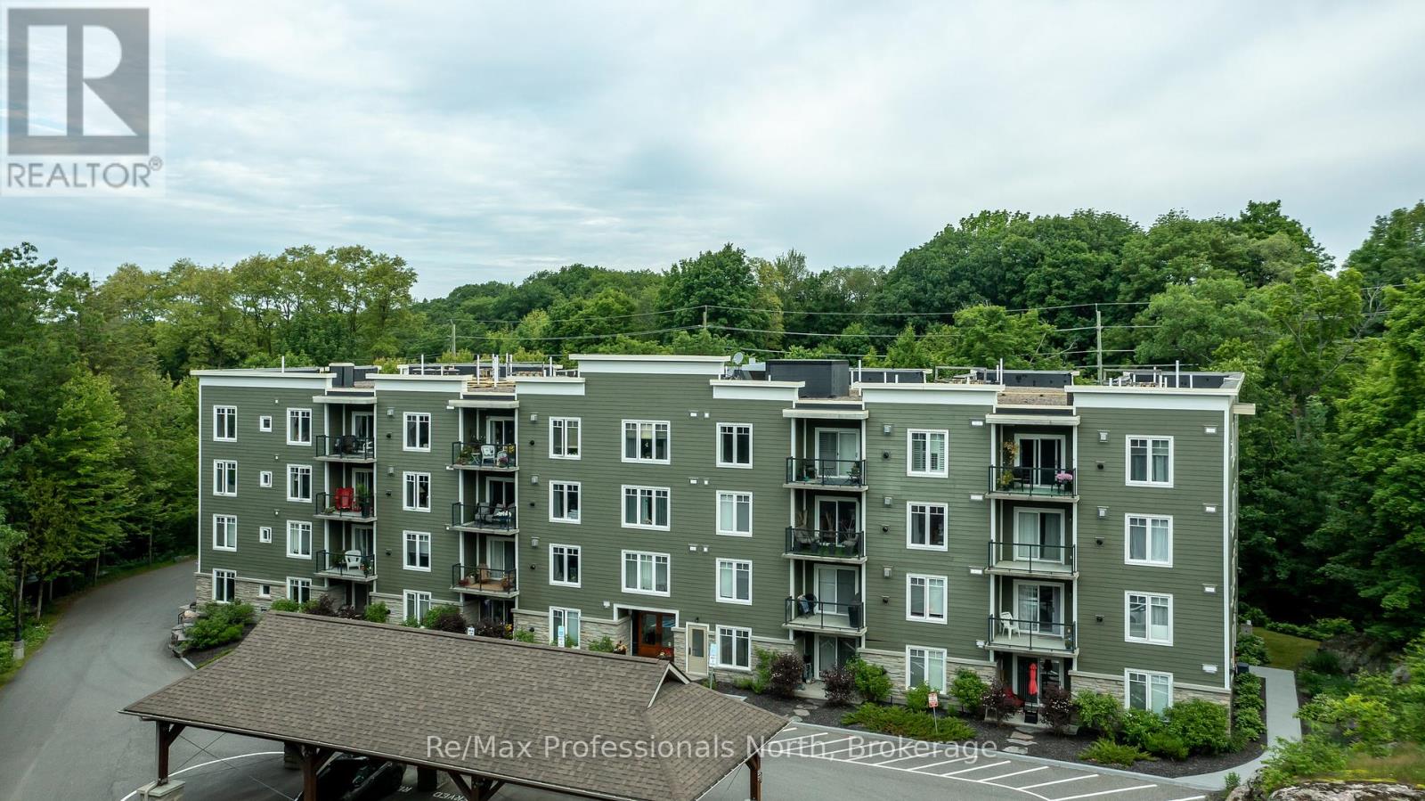104 - 391 James Street W, Gravenhurst, Ontario  P1P 0A5 - Photo 2 - X12156392