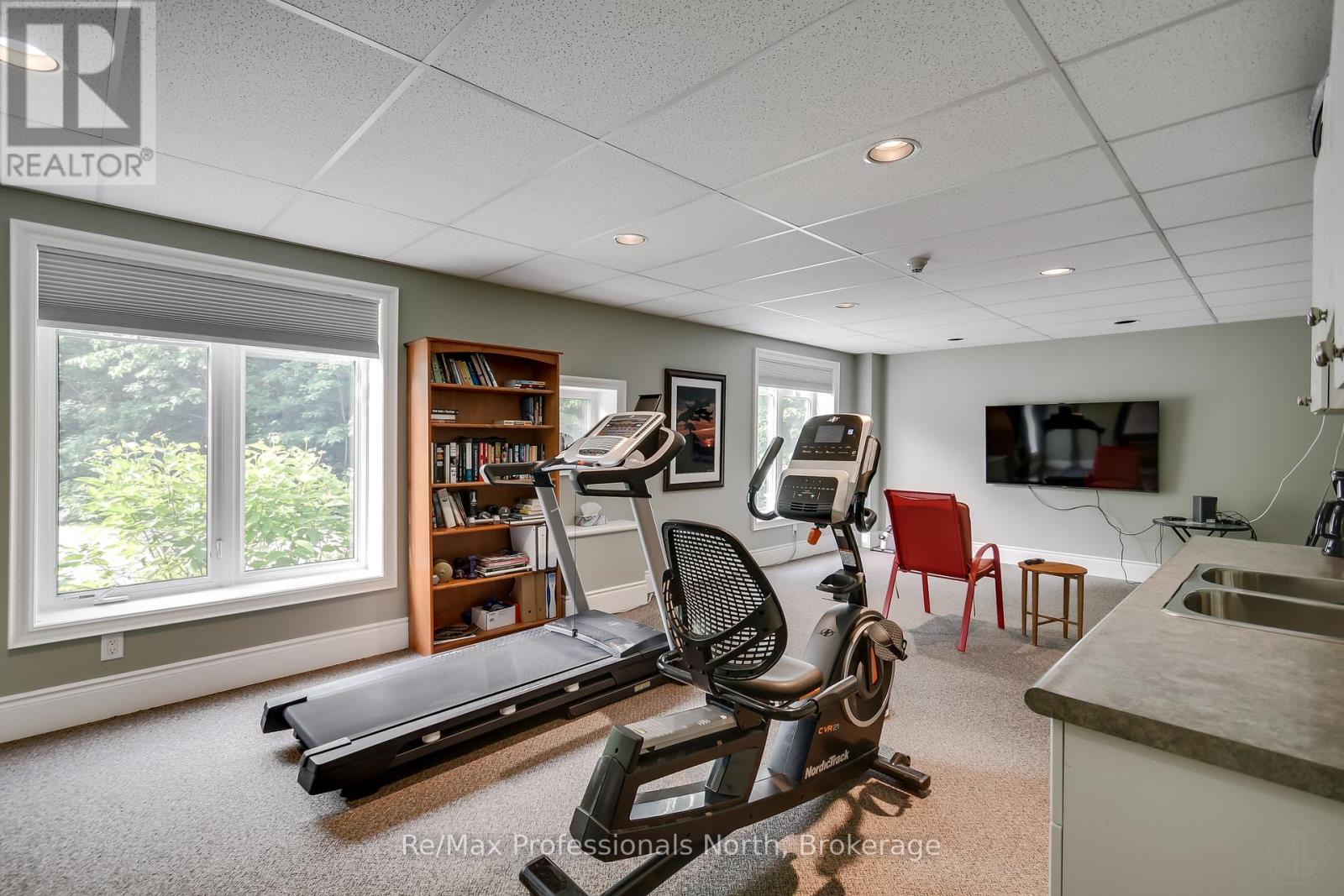 104 - 391 James Street W, Gravenhurst, Ontario  P1P 0A5 - Photo 31 - X12156392