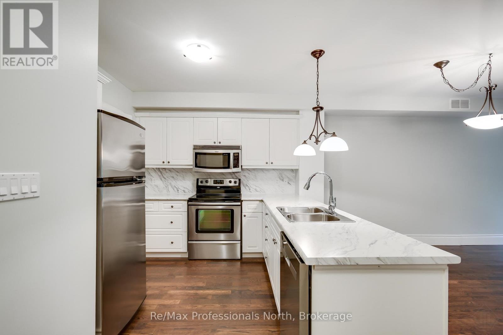 104 - 391 James Street W, Gravenhurst, Ontario  P1P 0A5 - Photo 5 - X12156392
