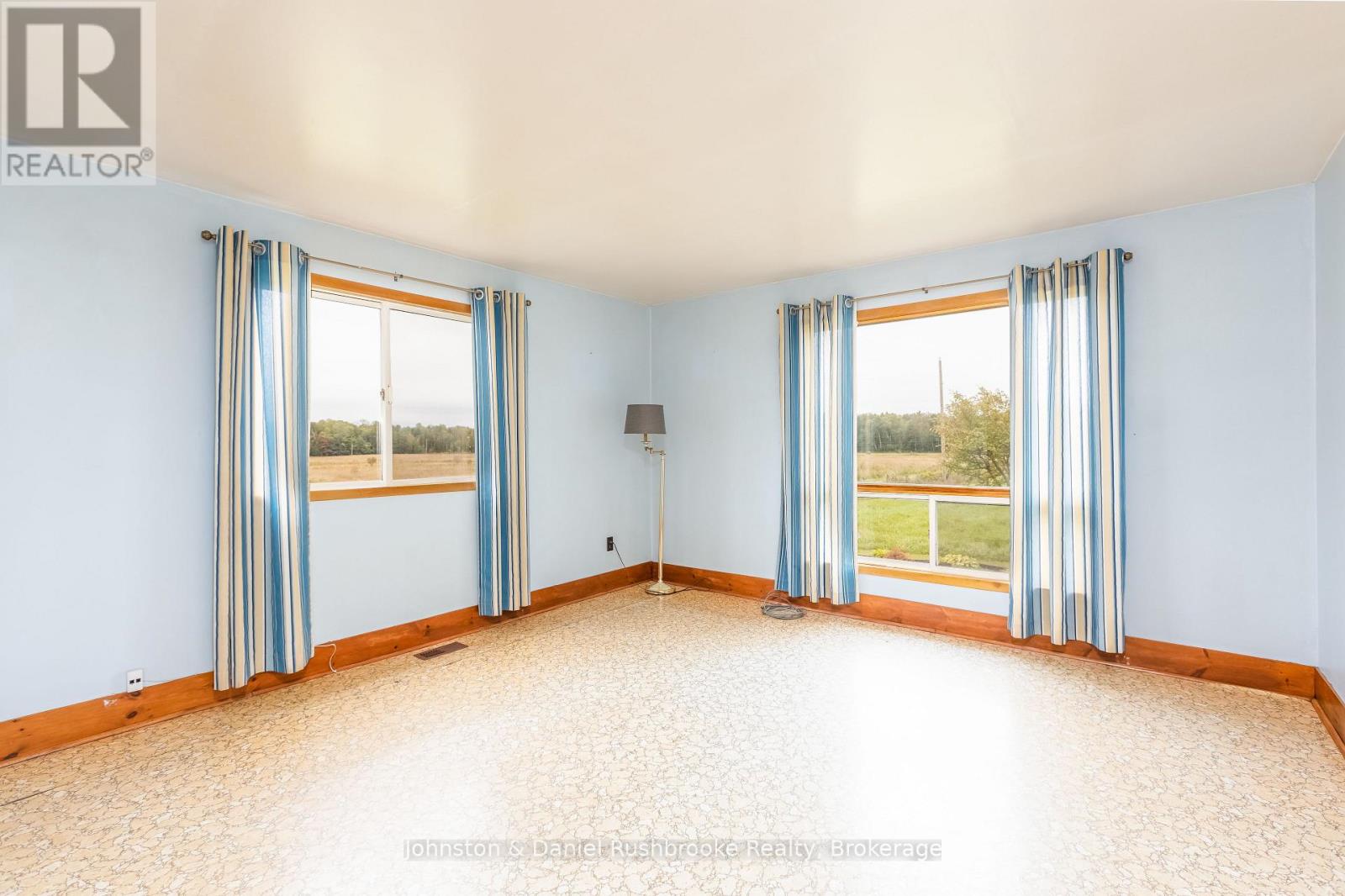 194 Laxton South Quarter Line, Kawartha Lakes, Ontario  K0M 1K0 - Photo 11 - X12156421
