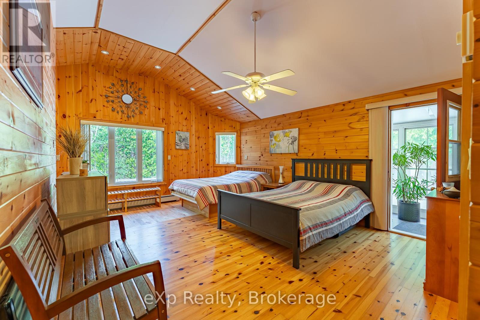 53 Little Pine Drive, Northern Bruce Peninsula, Ontario  N0H 1Z0 - Photo 19 - X12156439