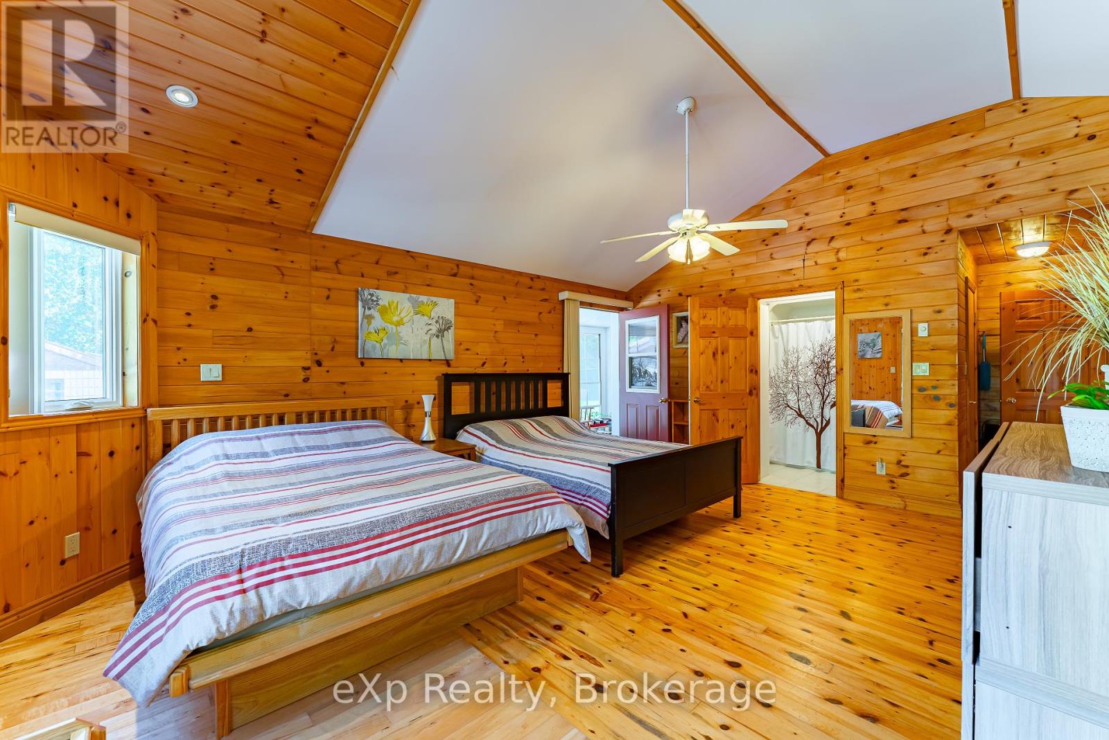53 Little Pine Drive, Northern Bruce Peninsula, Ontario  N0H 1Z0 - Photo 20 - X12156439