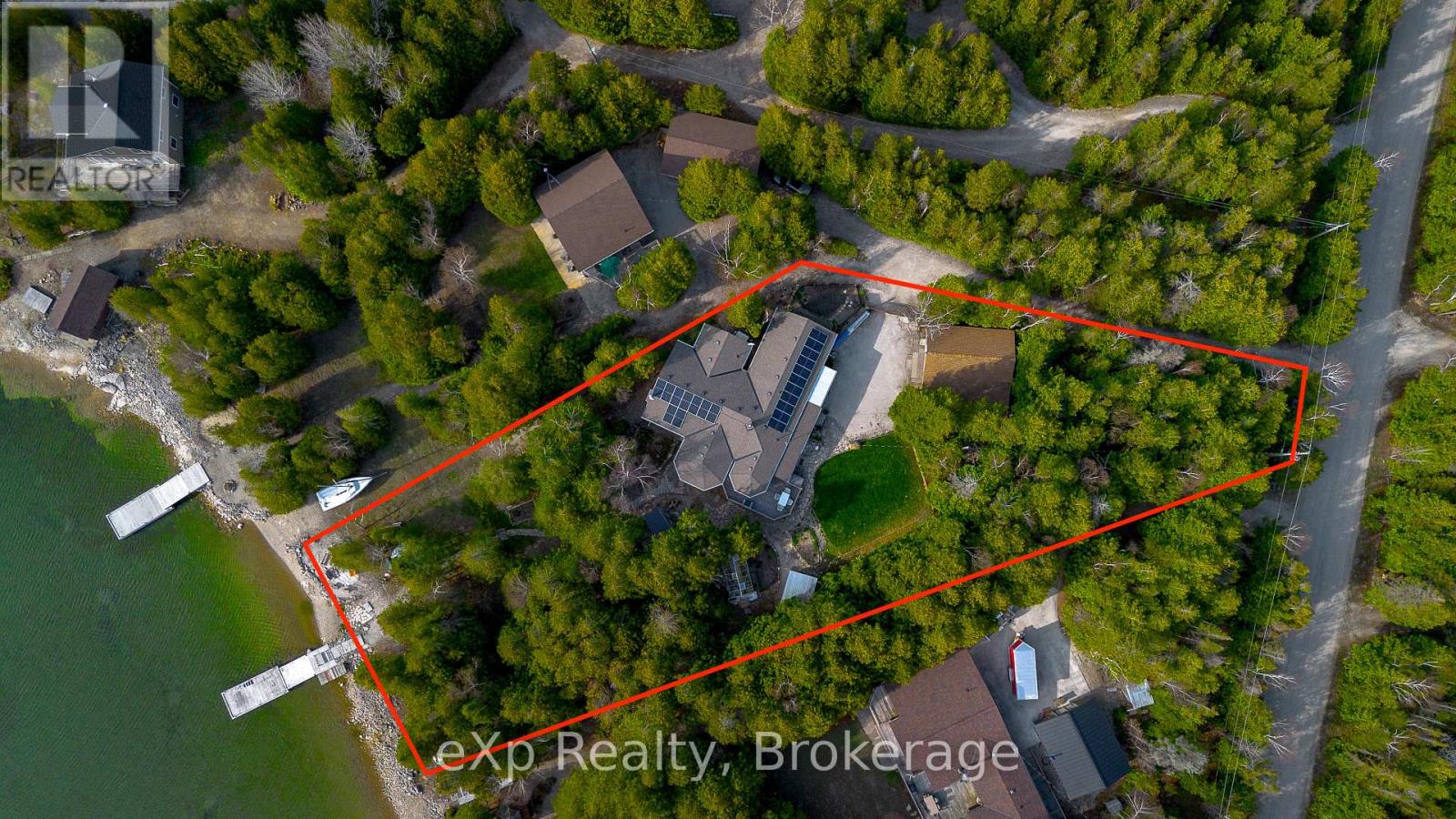 53 Little Pine Drive, Northern Bruce Peninsula, Ontario  N0H 1Z0 - Photo 4 - X12156439