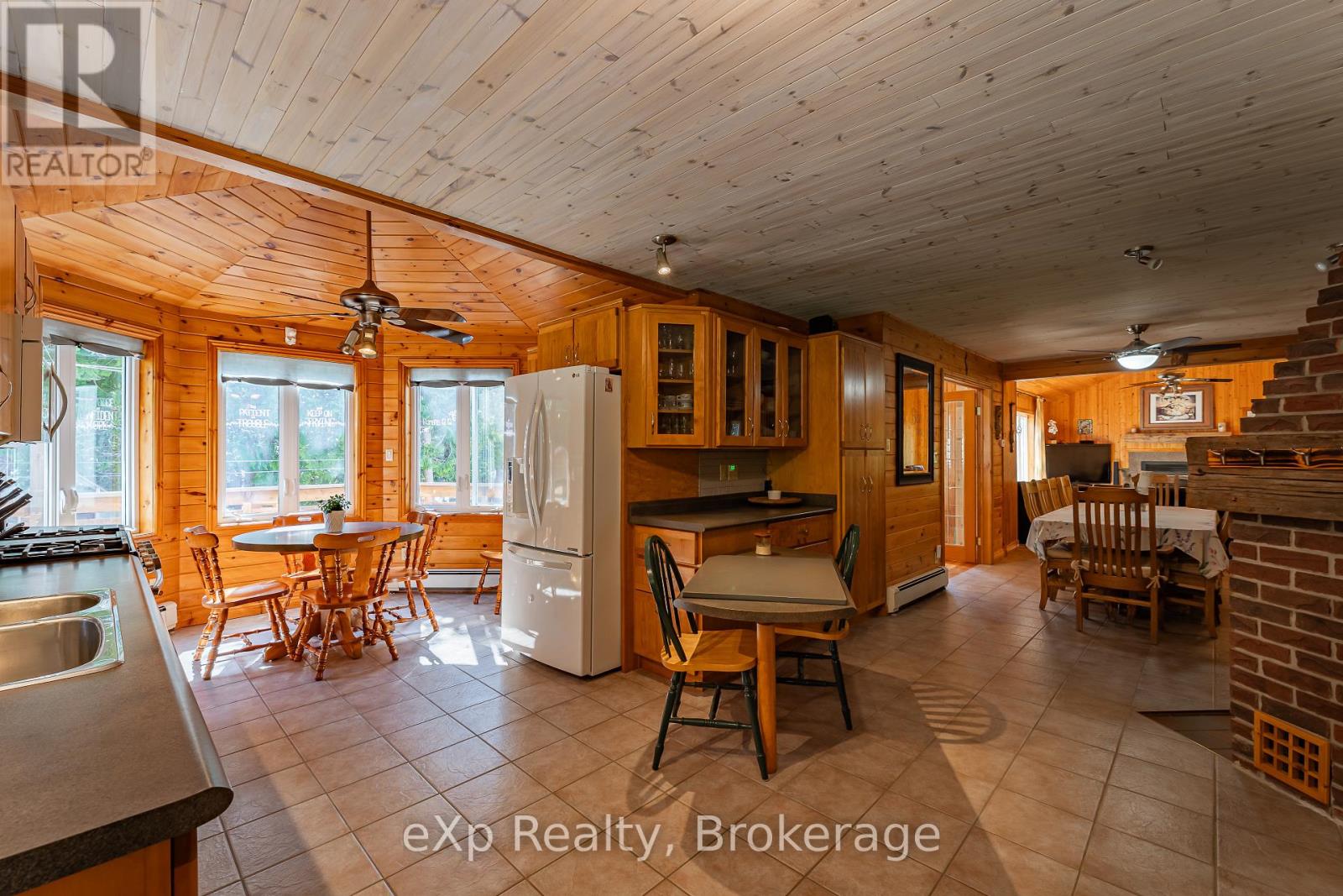 53 Little Pine Drive, Northern Bruce Peninsula, Ontario  N0H 1Z0 - Photo 8 - X12156439