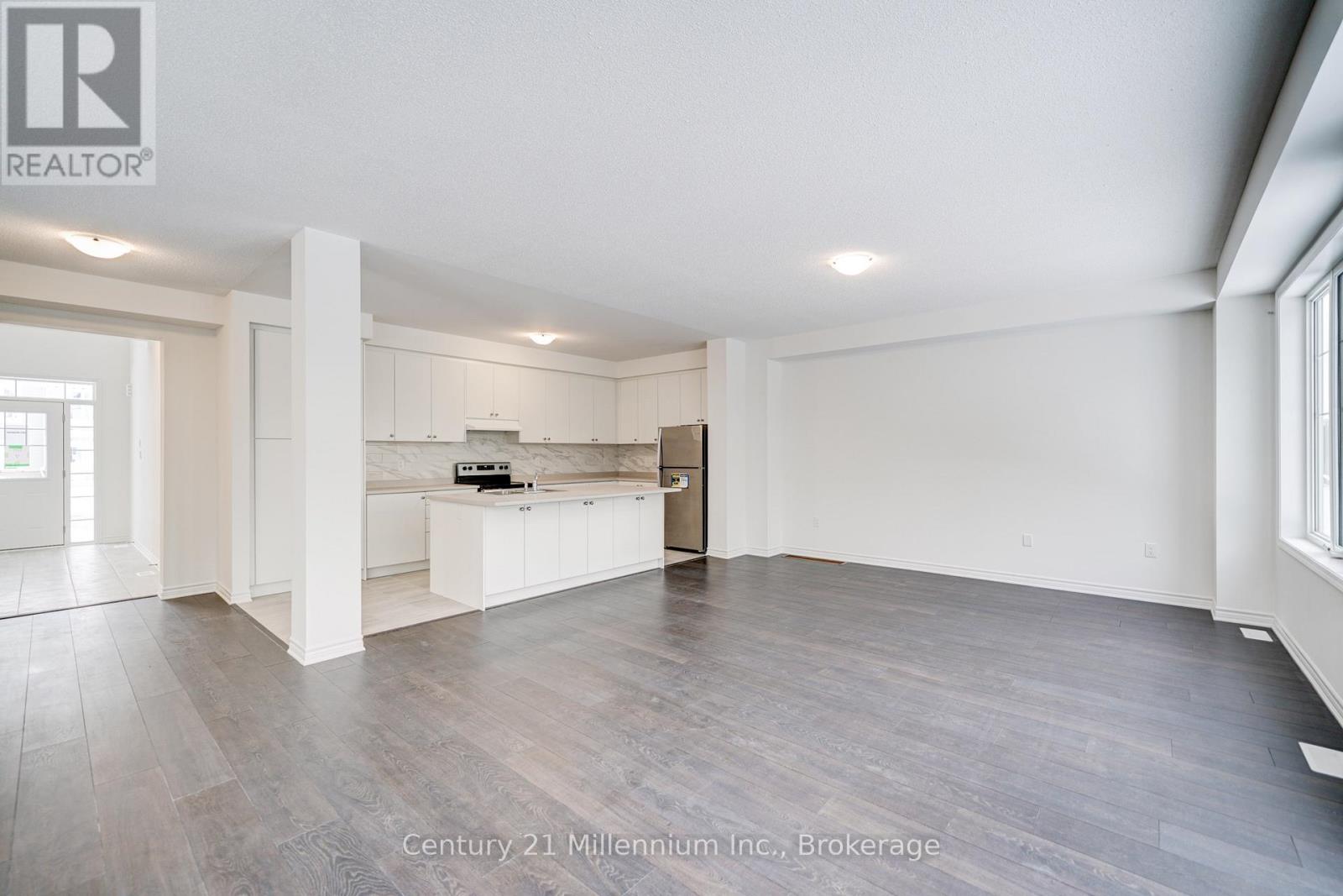 13 Abby Drive, Wasaga Beach, Ontario  L9Z 0K1 - Photo 14 - S12156556
