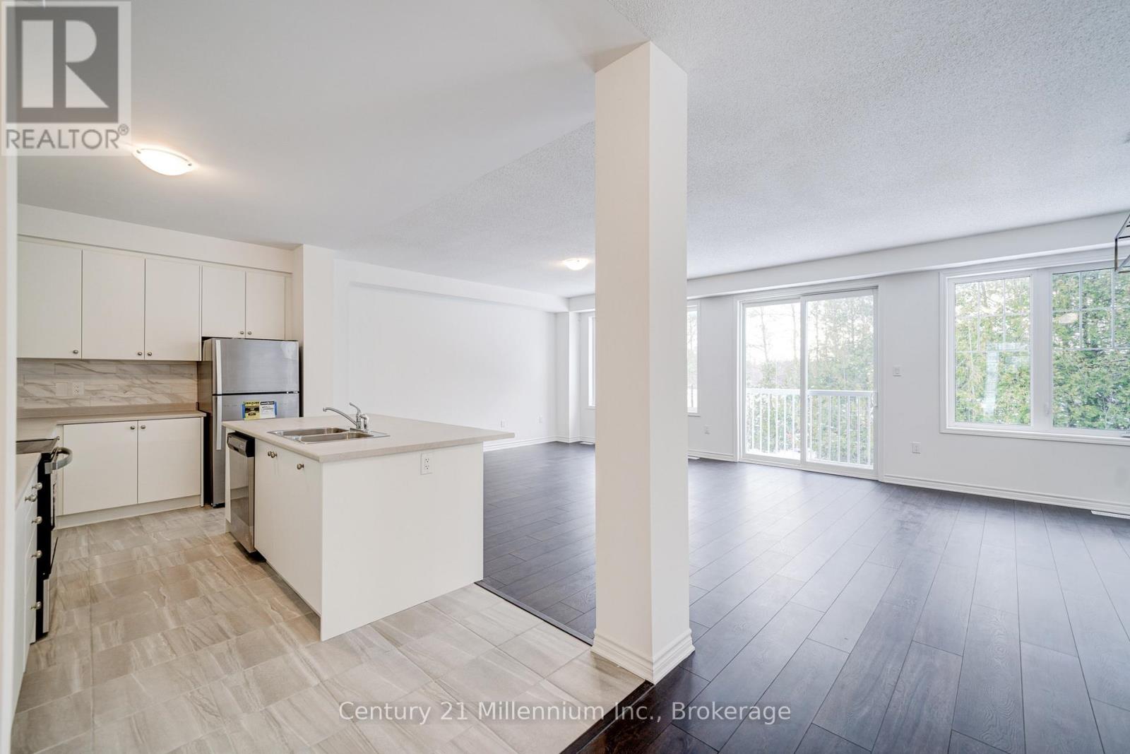 13 Abby Drive, Wasaga Beach, Ontario  L9Z 0K1 - Photo 6 - S12156556