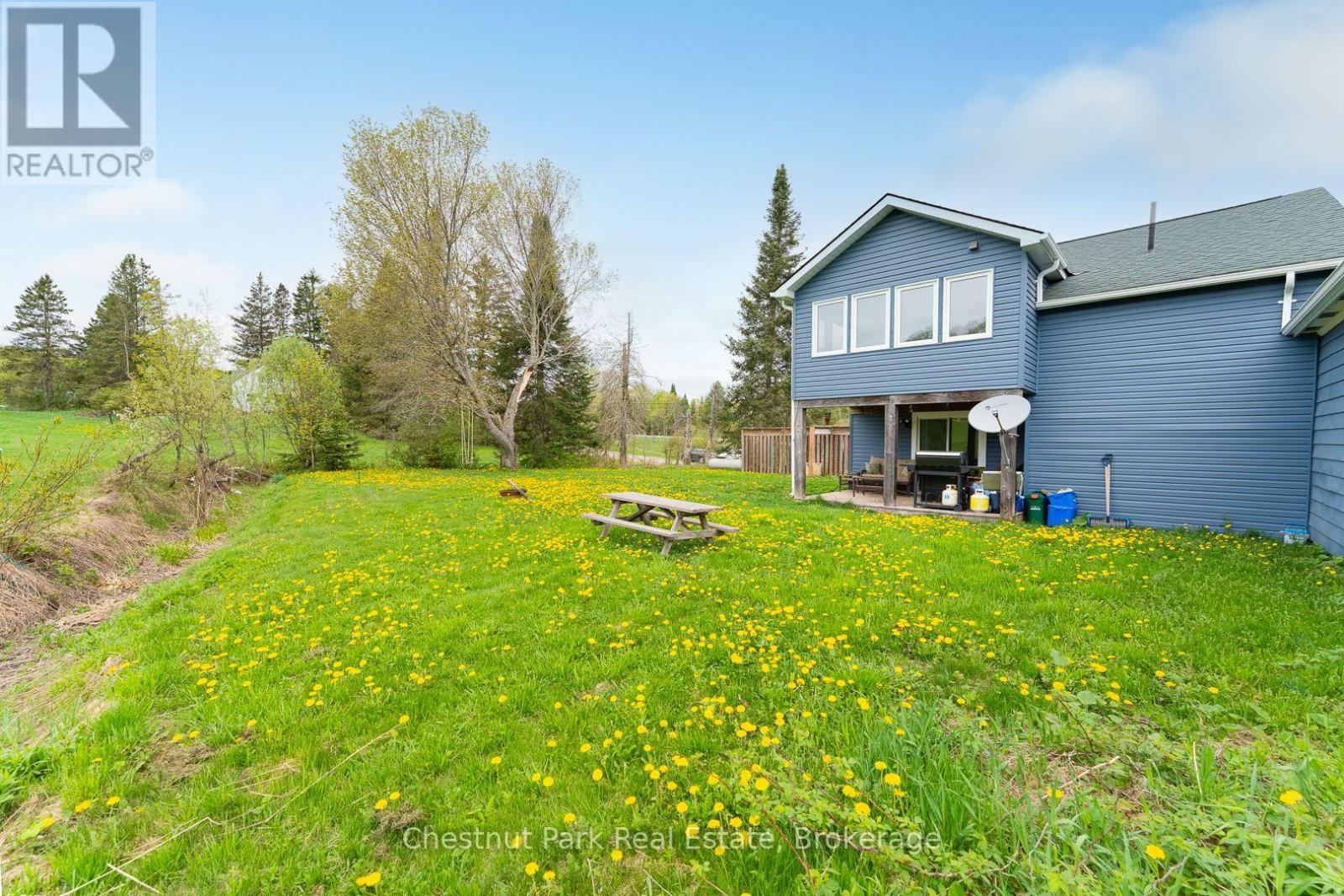 2015 141 Highway, Muskoka Lakes, Ontario  P0B 1M0 - Photo 11 - X12156658