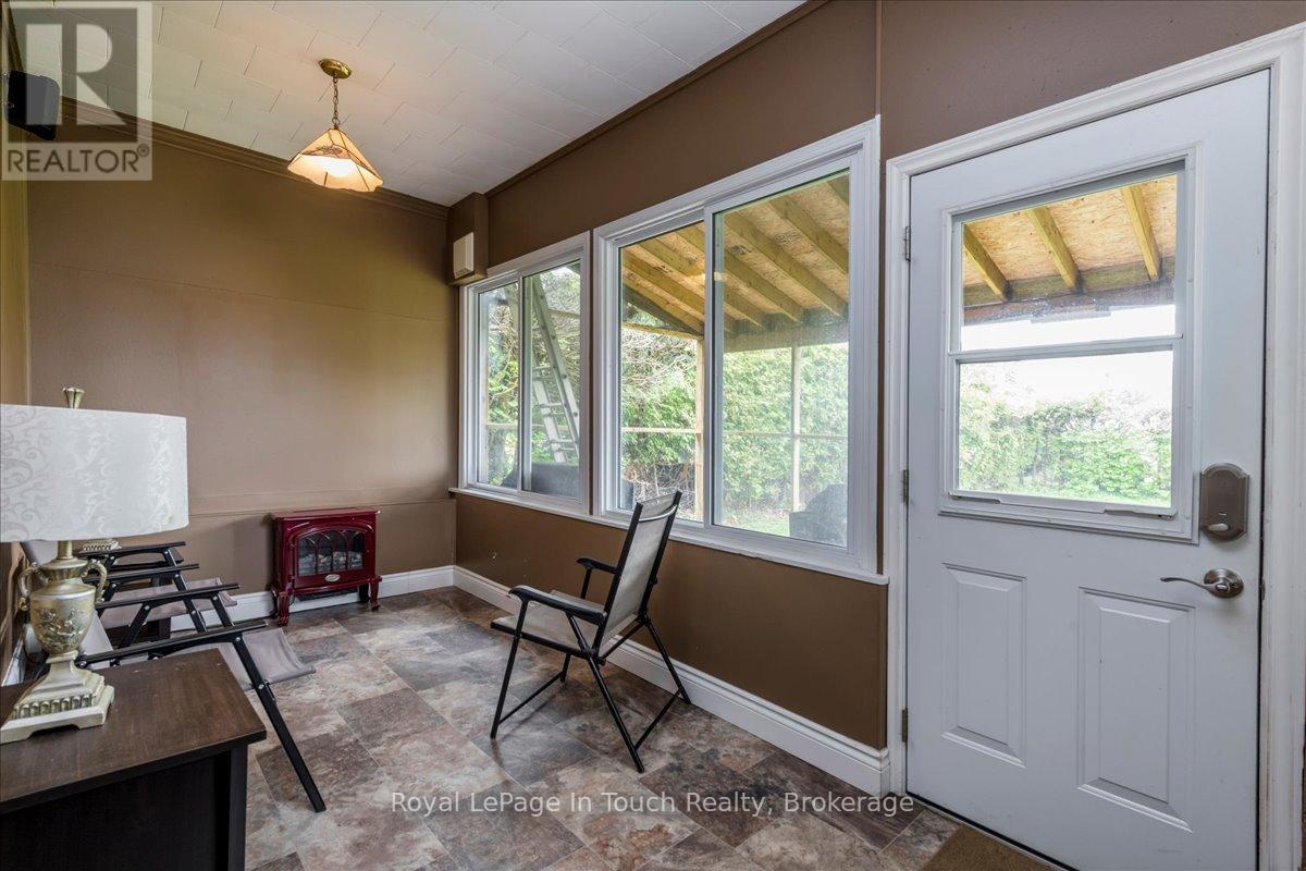 296 John Street, Midland, Ontario  L4R 2J5 - Photo 12 - S12156697