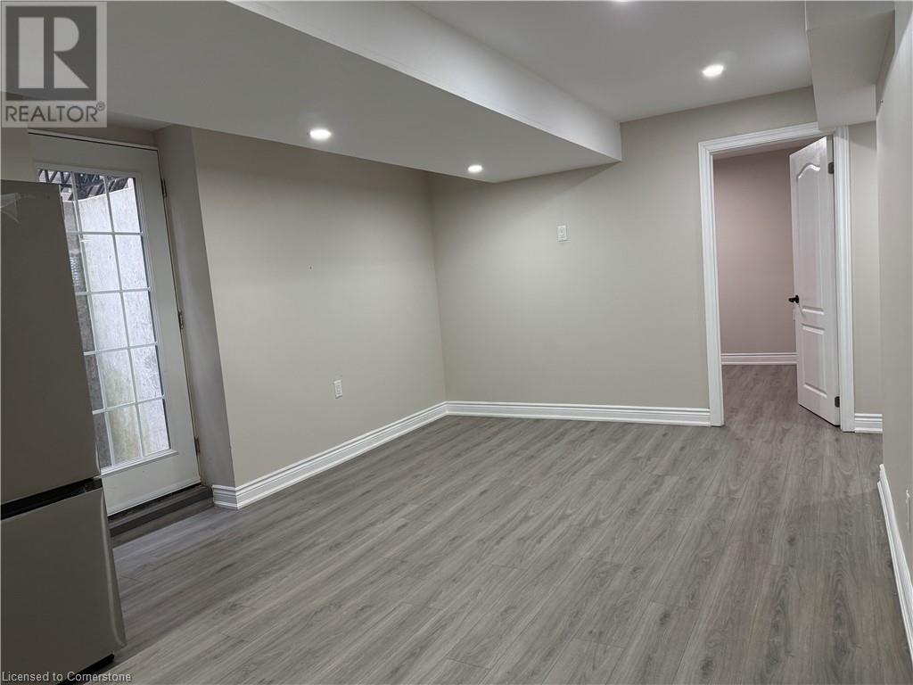 320 Sedgewood Street, Kitchener, Ontario  N2P 0J6 - Photo 7 - 40729333