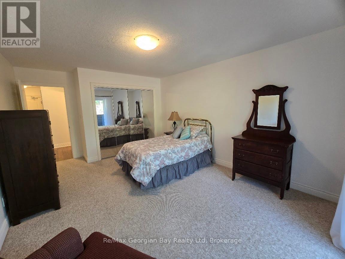 206 - 10 Kimberley Avenue, Bracebridge, Ontario  P1L 0A4 - Photo 15 - X12156693