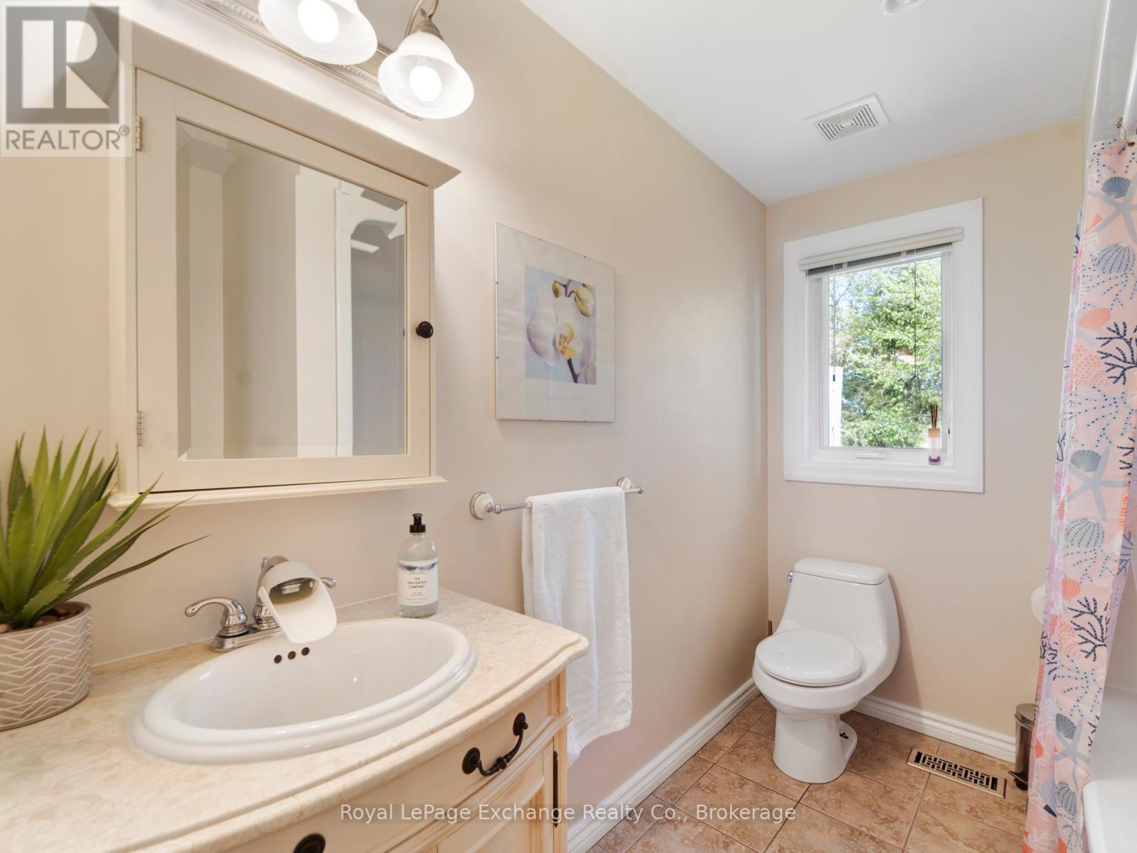 820 Lake Range Drive, Huron-Kinloss, Ontario  N2Z 0B3 - Photo 32 - X12156710