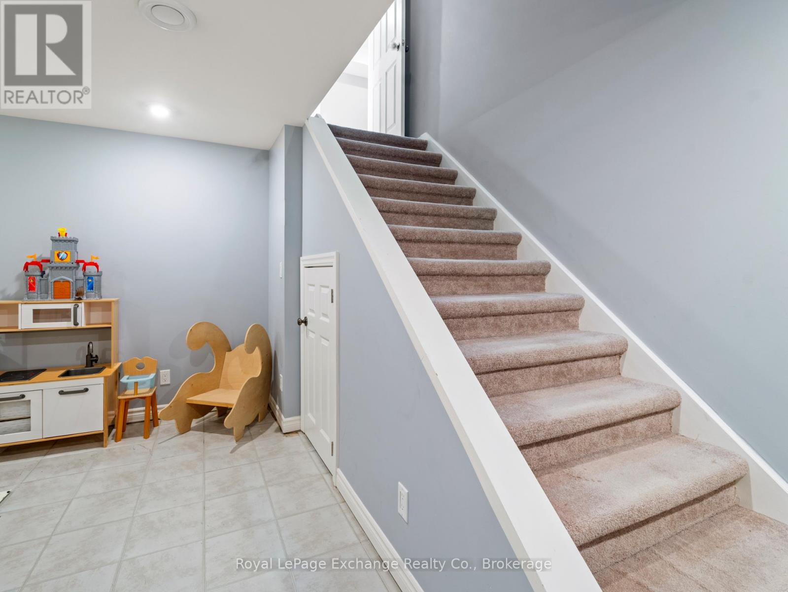820 Lake Range Drive, Huron-Kinloss, Ontario  N2Z 0B3 - Photo 34 - X12156710
