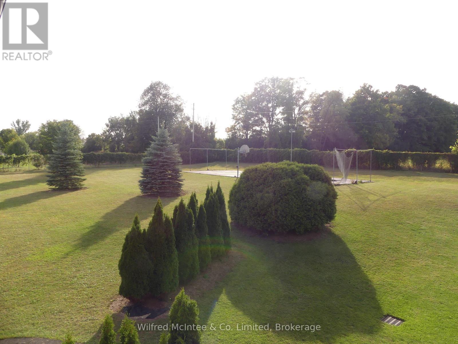 75 Mary Street, North Huron, Ontario  N0G 2W0 - Photo 11 - X12156713