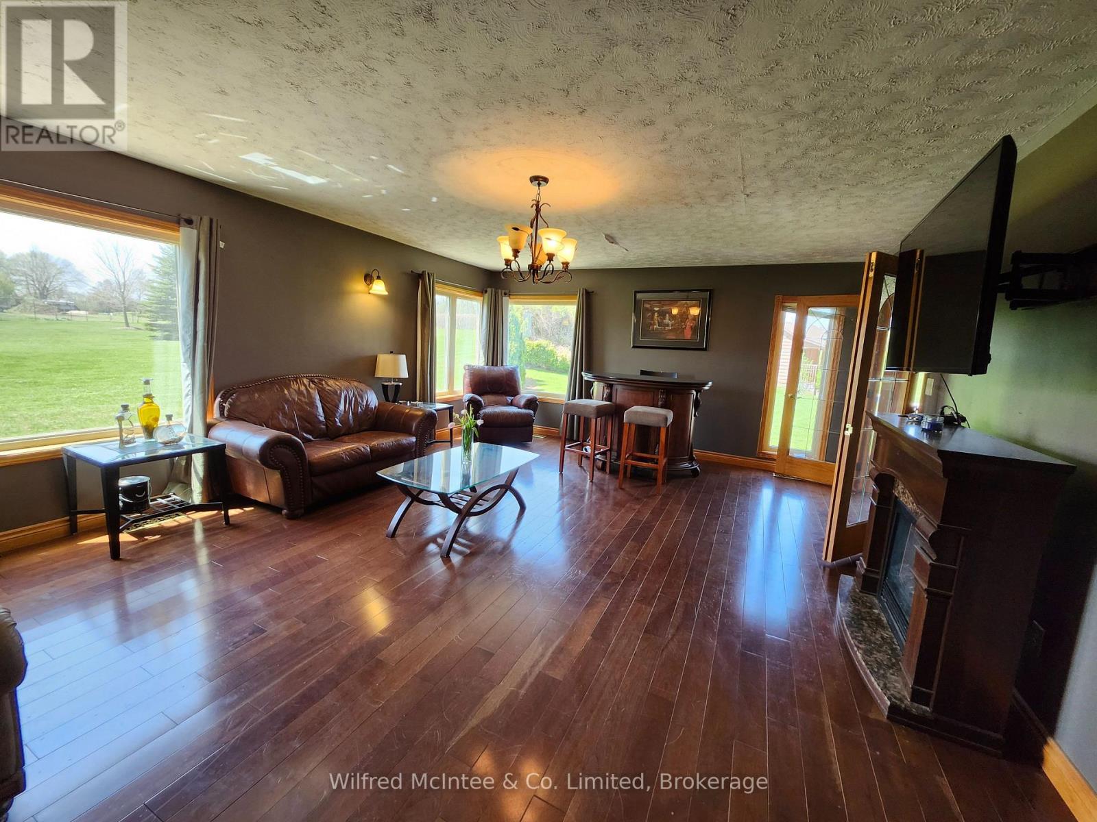 75 Mary Street, North Huron, Ontario  N0G 2W0 - Photo 12 - X12156713