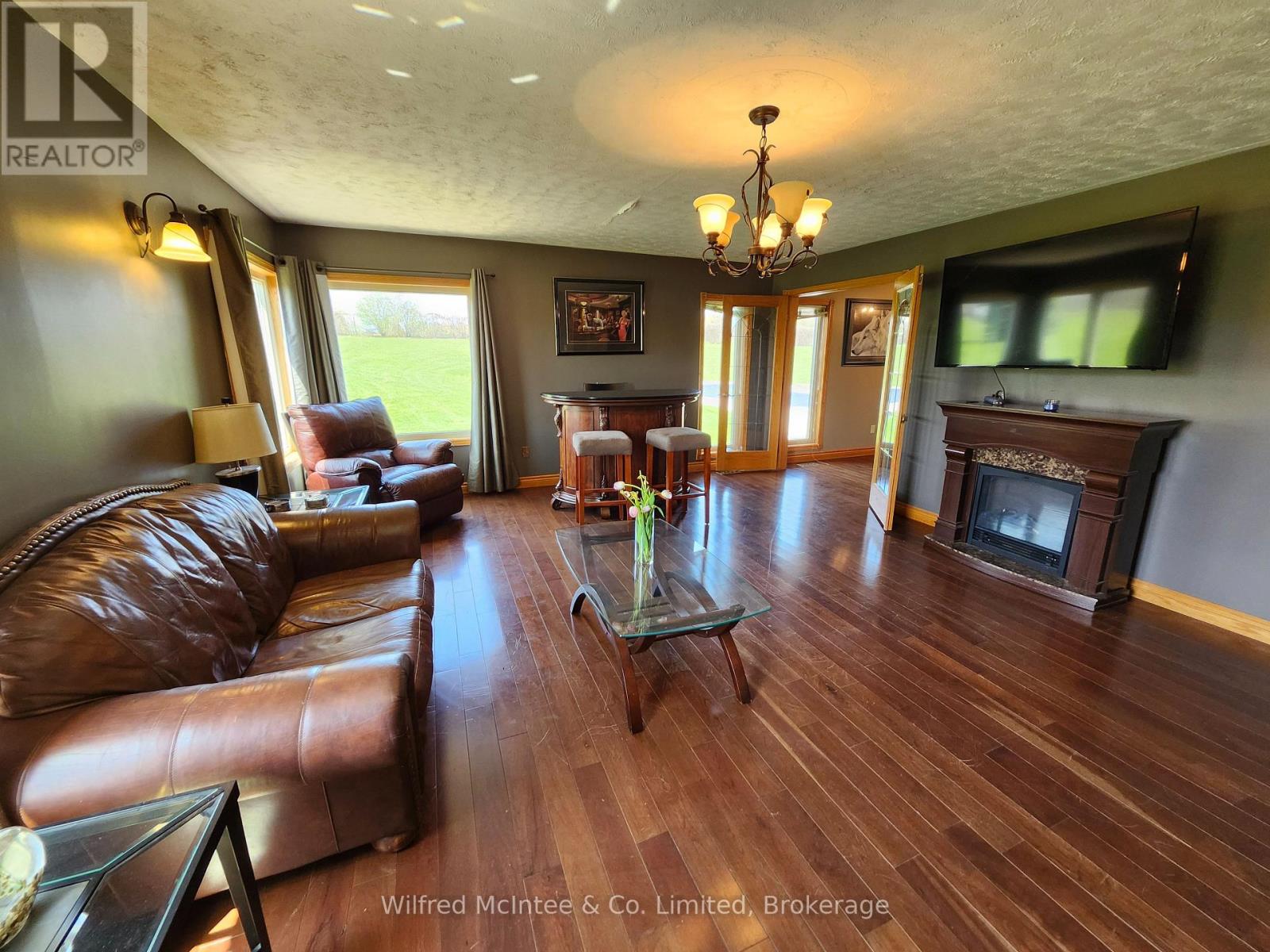 75 Mary Street, North Huron, Ontario  N0G 2W0 - Photo 14 - X12156713