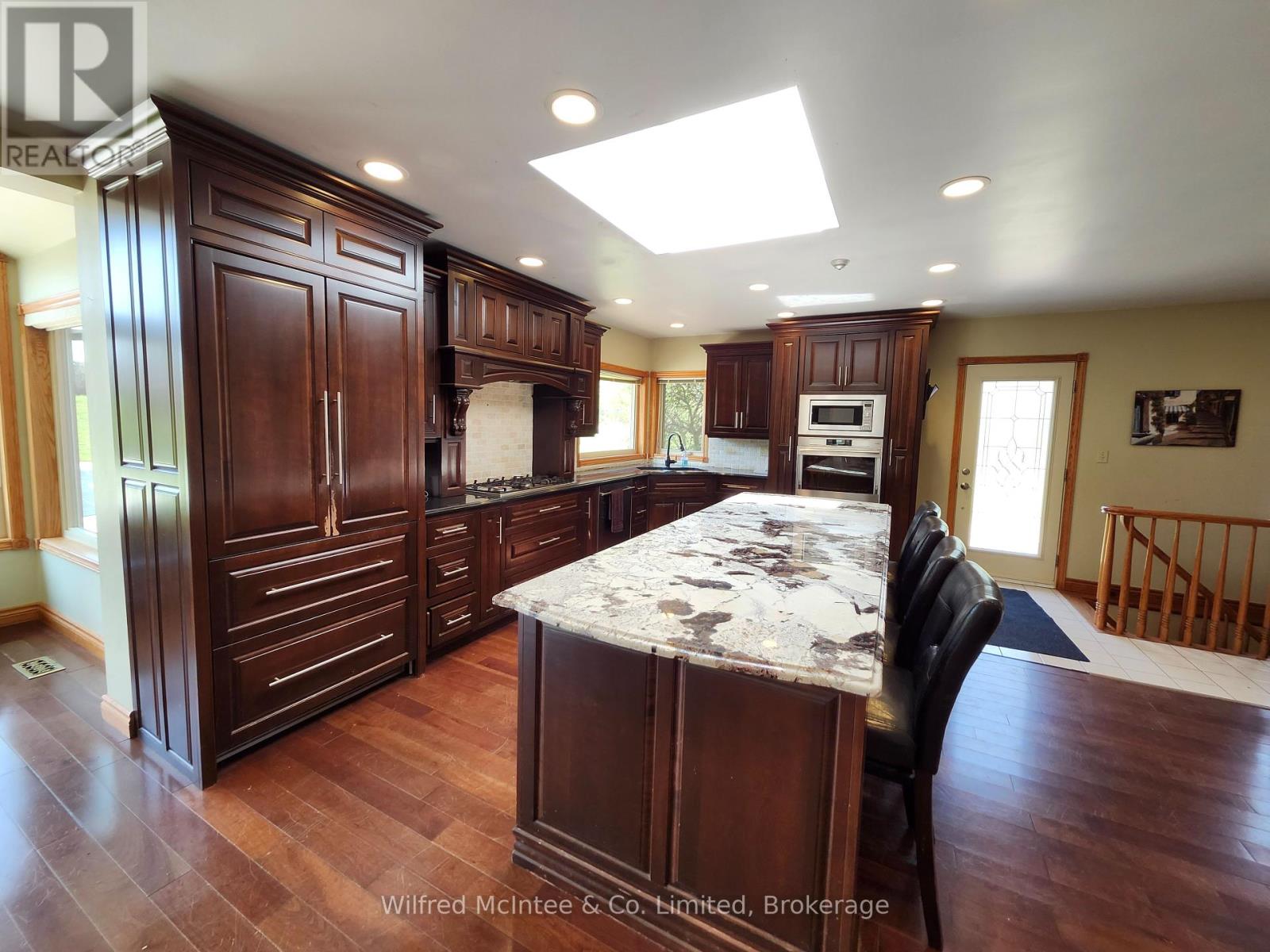 75 Mary Street, North Huron, Ontario  N0G 2W0 - Photo 40 - X12156713