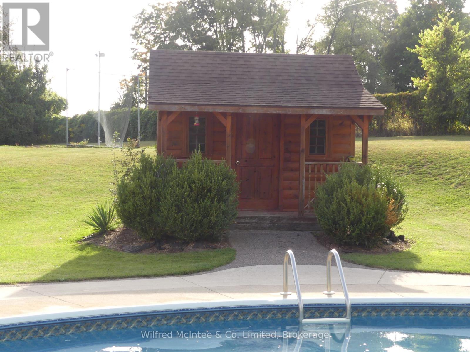 75 Mary Street, North Huron, Ontario  N0G 2W0 - Photo 7 - X12156713