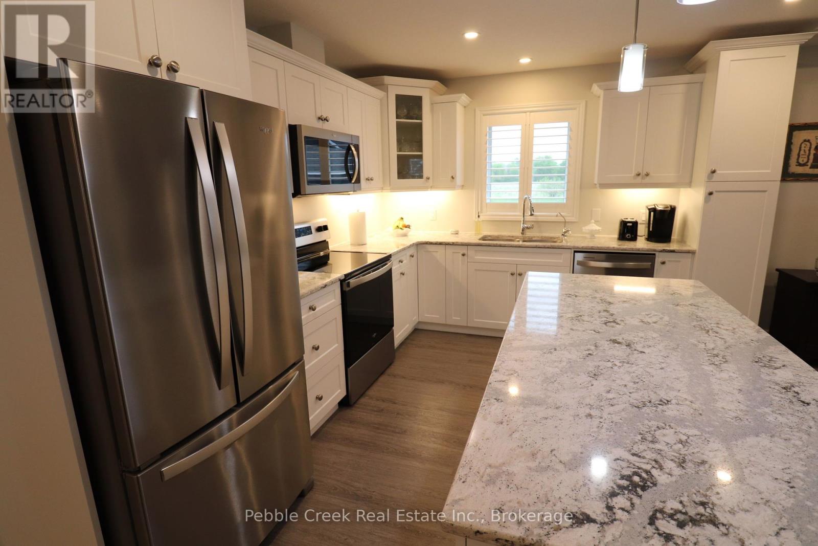 112 Huron Heights Drive, Ashfield-Colborne-Wawanosh, Ontario  N7A 0C1 - Photo 8 - X12156734