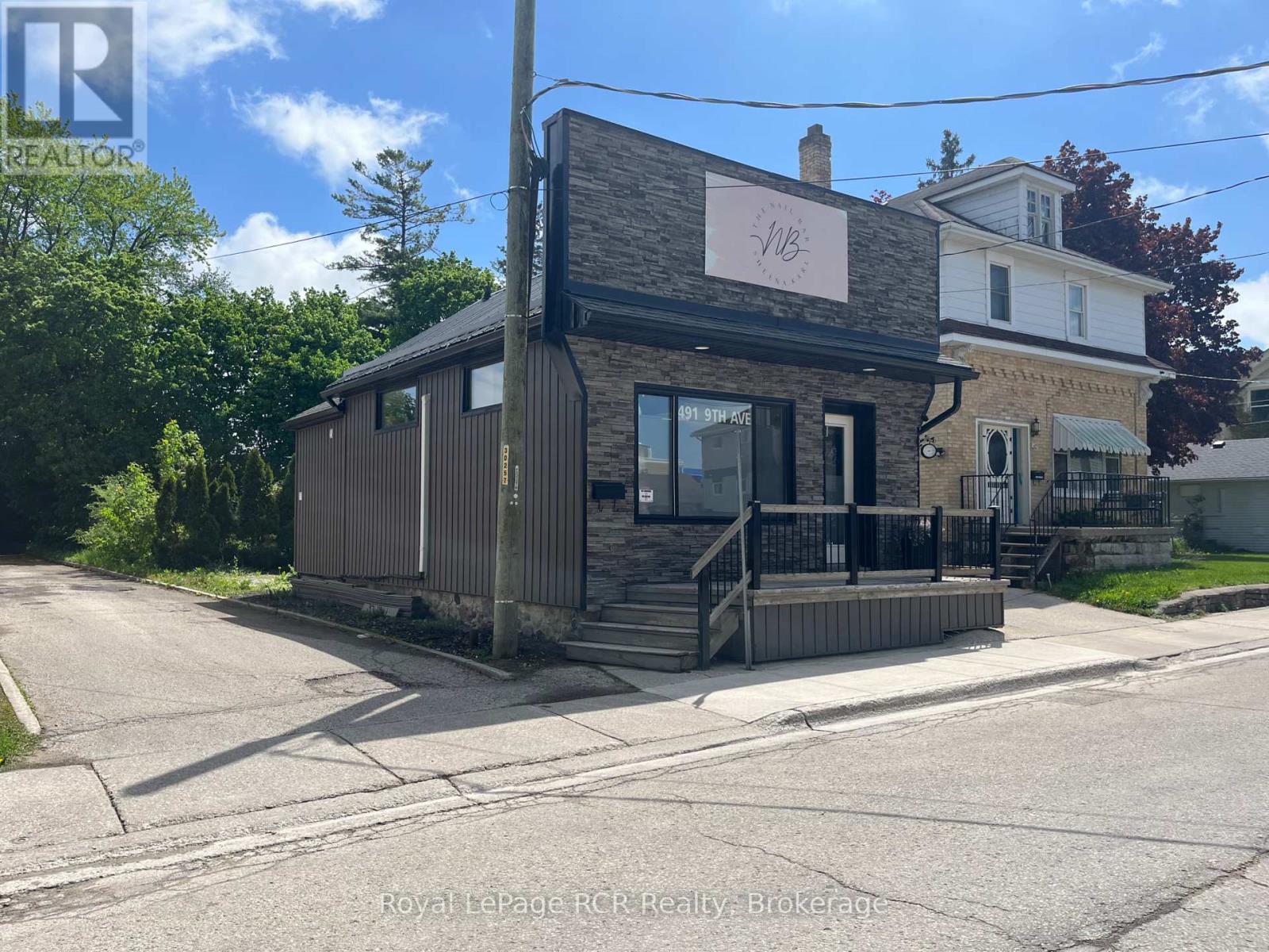 491 9th Avenue N, Hanover, Ontario  N4N 2M4 - Photo 3 - X12156855