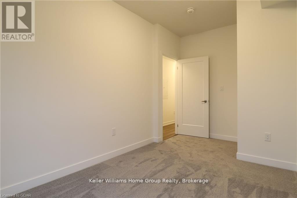 A15 - 10 Palace Street, Kitchener, Ontario  N2E 0J3 - Photo 11 - X12156923