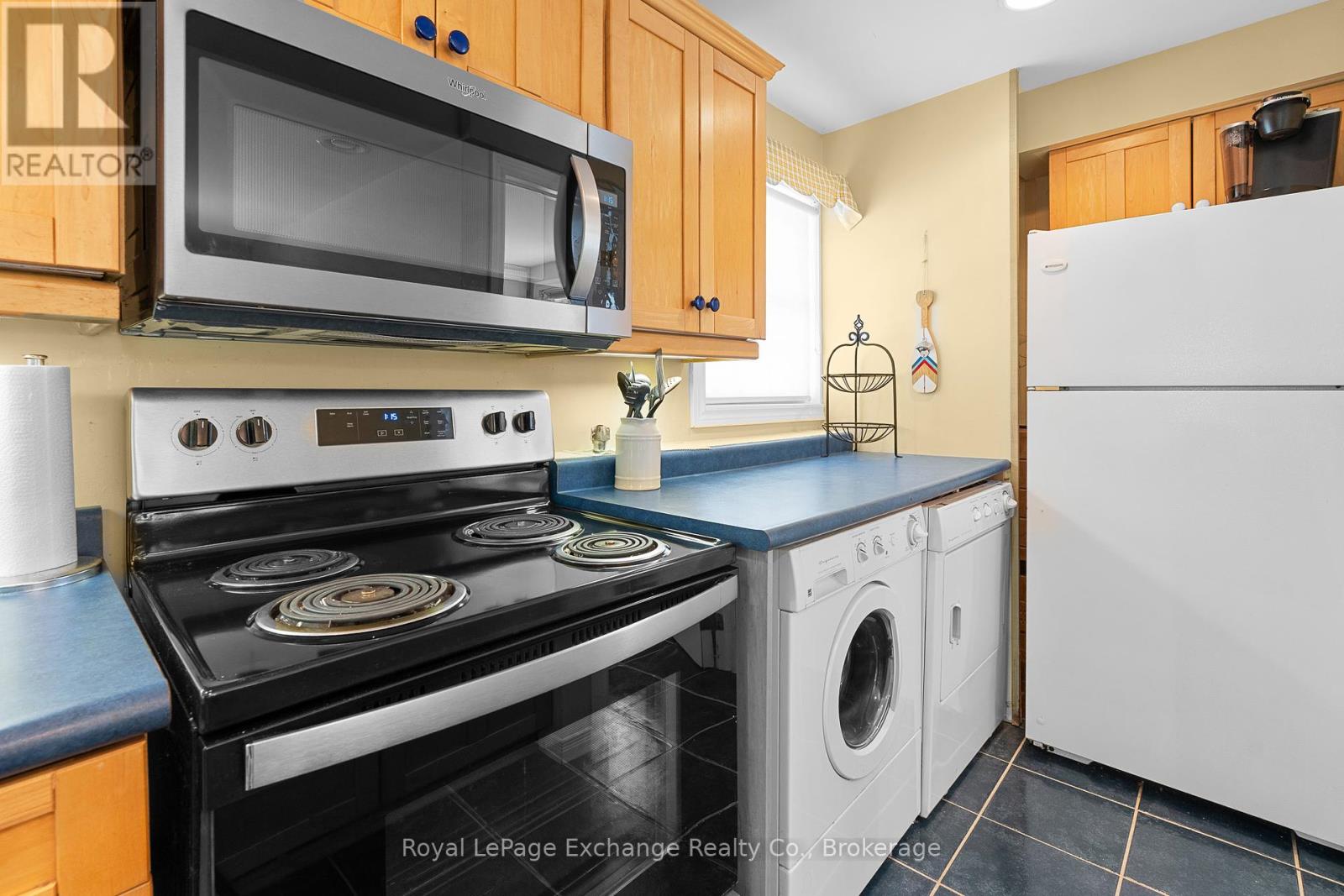 60 Victoria Street, Kincardine, Ontario  N0G 2T0 - Photo 19 - X12157212